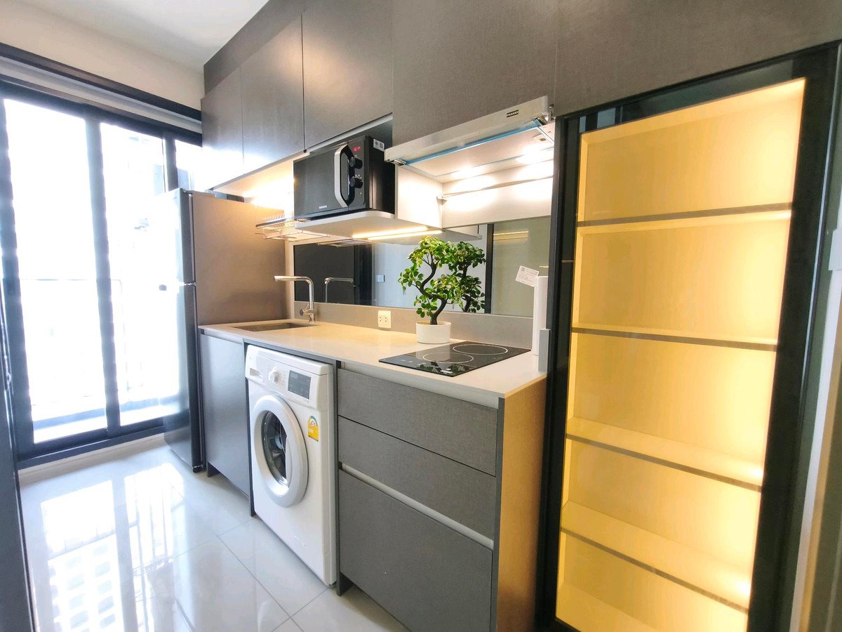 ให้เช่าคอนโดสะพานควาย จตุจักร : 💞15,000฿💞𝐓𝐡𝐞 𝐏𝐫𝐢𝐯𝐚𝐜𝐲 𝐉𝐚𝐭𝐮𝐣𝐚𝐤 เดอะไพรเวซี่ จตุจักร 28 ตร.ม. ชั้น 21 ว่างพร้อมเข้าพักได้เลย 🏢✨ ห้องสวยสภาพดี 

นัดชมห้องจริงได้ทุกวัน 
 : 𝗜𝗗 𝗟𝗜𝗡𝗘 : @bbcondo88