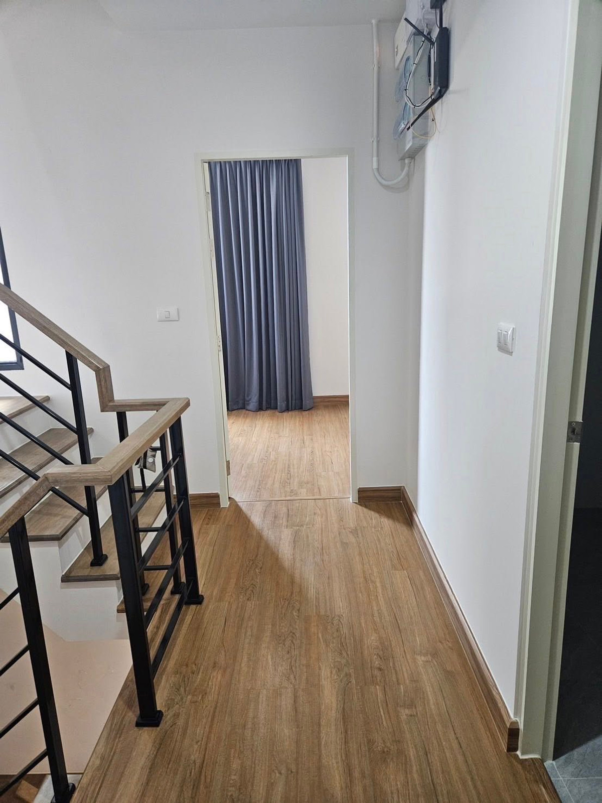 ให้เช่าทาวน์โฮมบางแค เพชรเกษม : บ้านกลางเมือง สาทร - กัลปพฤกษ์ / 3 ห้องนอน (เช่า), Baan Klang Muang Sathorn - Kalapaphruek / 3 Bedrooms (FOR RENT) BALL310