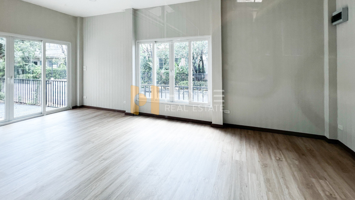 ขายบ้านนวมินทร์ รามอินทรา : มัณฑนา วัชรพล - รามอินทรา 2 / 3 ห้องนอน (ขาย), Manthana Watcharapol - Ramintra 2 / 3 Bedrooms (FOR SALE) DIT055