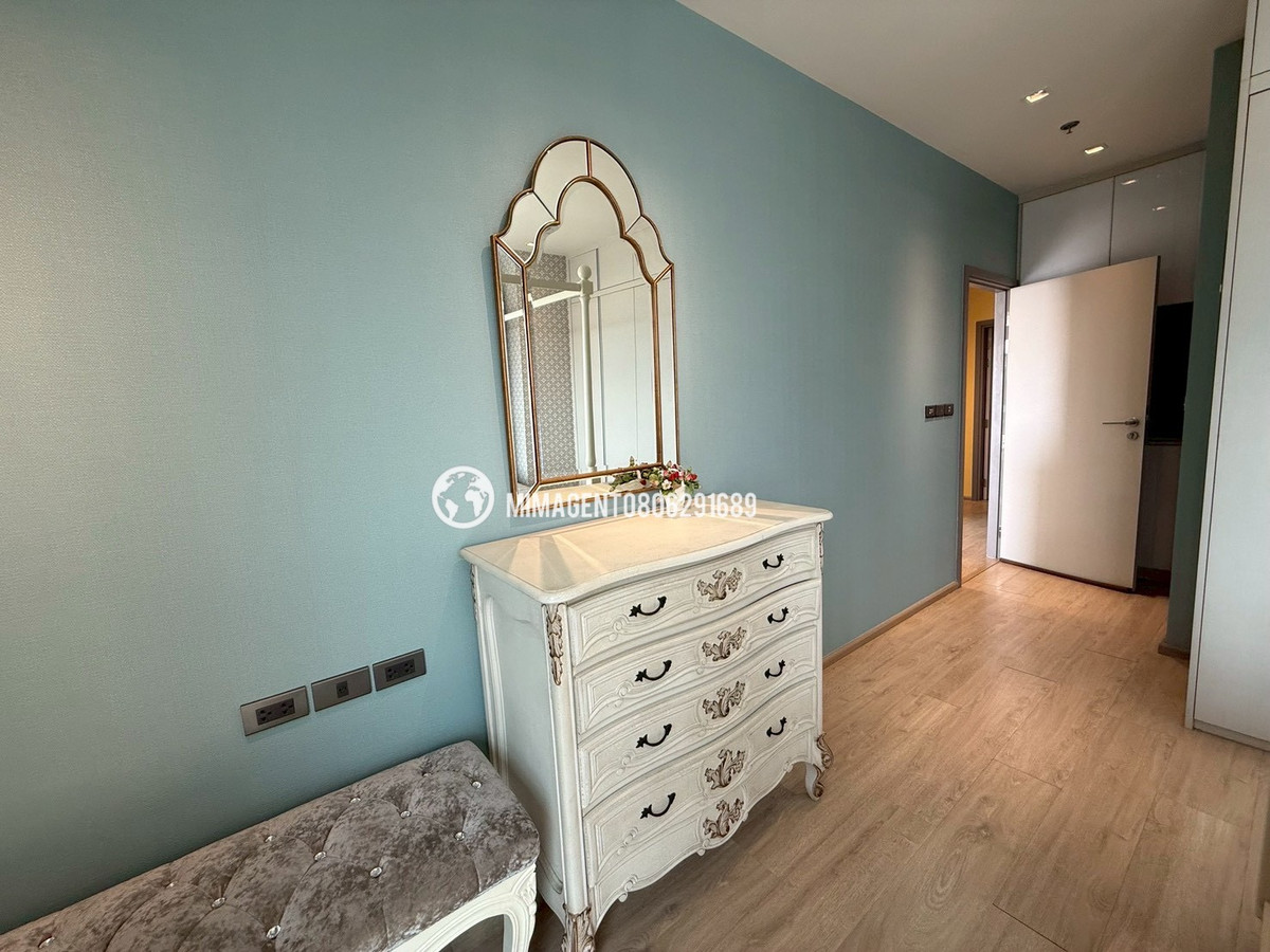 For SaleCondoThaphra, Talat Phlu, Wutthakat : 𝗪𝗵𝗶𝘇𝗱𝗼𝗺 𝘀𝘁𝗮𝘁𝗶𝗼𝗻 𝗥𝗮𝘁𝗰𝗵𝗮𝗱𝗮-𝘁𝗵𝗮𝗽𝗿𝗮 Beautiful room, selling cheap 𝟳.𝟮 million.