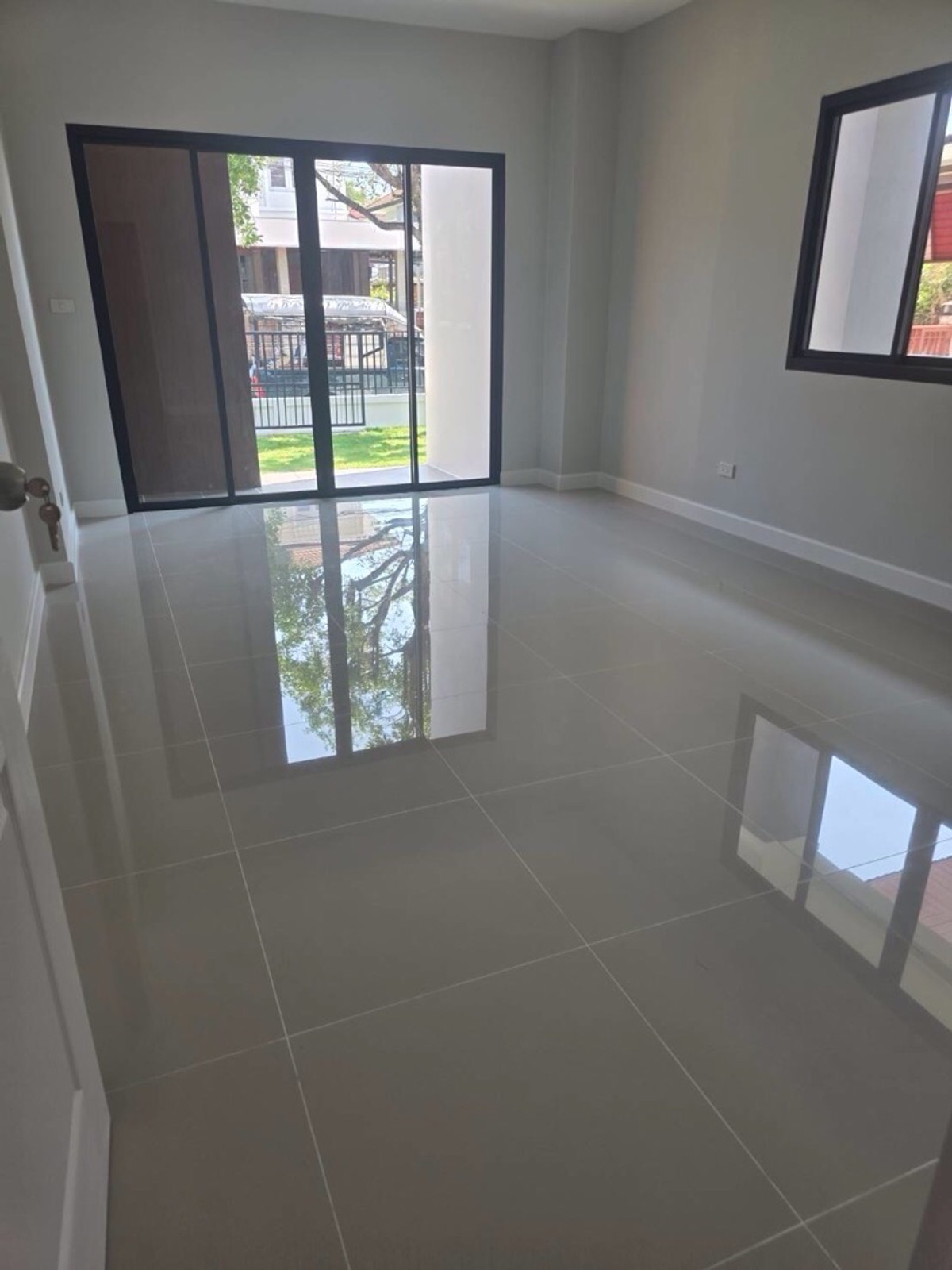 ขายบ้านมีนบุรี-ร่มเกล้า : ขายบ้านเดี่ยว 2ชั้น เพอเฟคเพลส รามคำแหง164 มีนบุรี กรุงเทพมหานคร