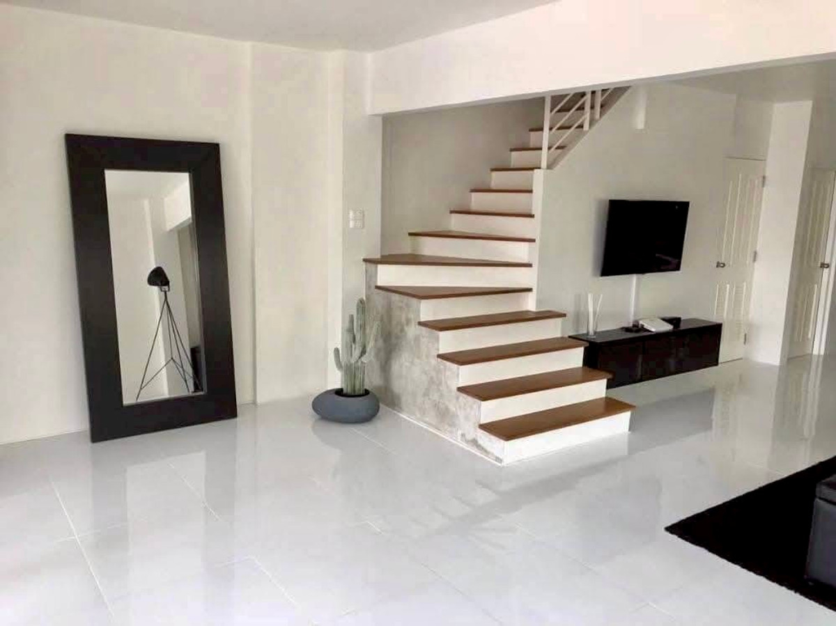 ขายทาวน์โฮมอ่อนนุช อุดมสุข : คาซ่า ซิตี้ สุขุมวิท 101/1 / 3 ห้องนอน (ขาย), Casa City Sukhumvit 101/1 / 3 Bedrooms (FOR SALE) GNG033