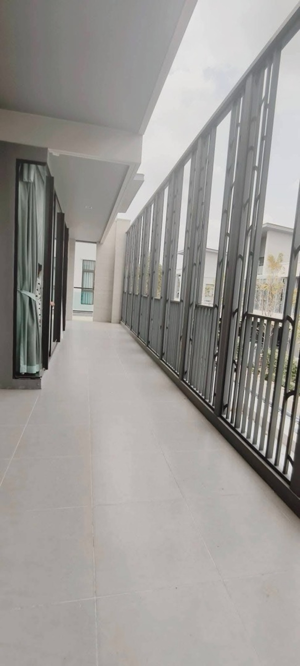 ขายบ้านพัฒนาการ ศรีนครินทร์ : ✨ขายบ้านหรู 3 ชั้น โครงการGrand Bangkok Boulevard East Rama 9 หน้าบ้านไม่ชนใคร