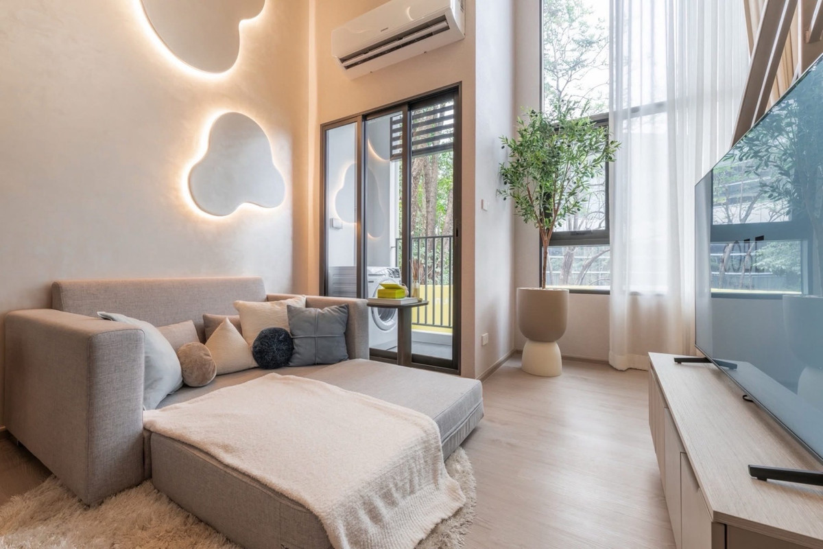 For SaleCondoKasetsart, Ratchayothin : 𝐂𝐎𝐁𝐄 Kaset-Sripatum, free down payment 𝐎 baht, light installments 𝟖,𝟗𝟎𝟎/month, new room, first hand, complete, ready to move in.