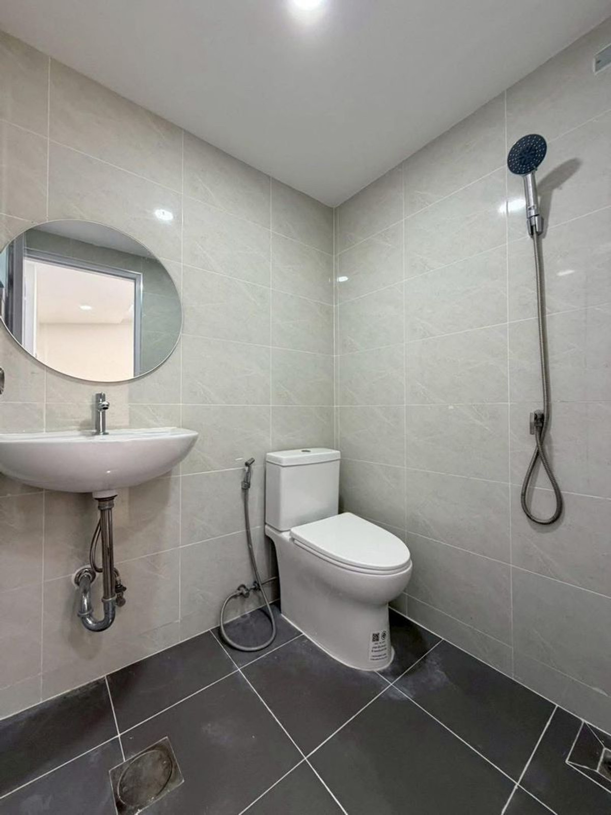 ขายทาวน์โฮมวิภาวดี ดอนเมือง หลักสี่ : ทาวน์เฮ้าส์ 1.5 ชั้น ม.พงษ์เพชรพัฒนา (งามวงศ์วาน 35)  ขนาด 25 ตารางวา 3 ห้องนอน แต่งใหม่พร้อมอยู่ ซอยงามวงศ์วาน 35 แขวงทุ่งสองห้อง เขตหลักสี่ กรุงเทพมหานคร