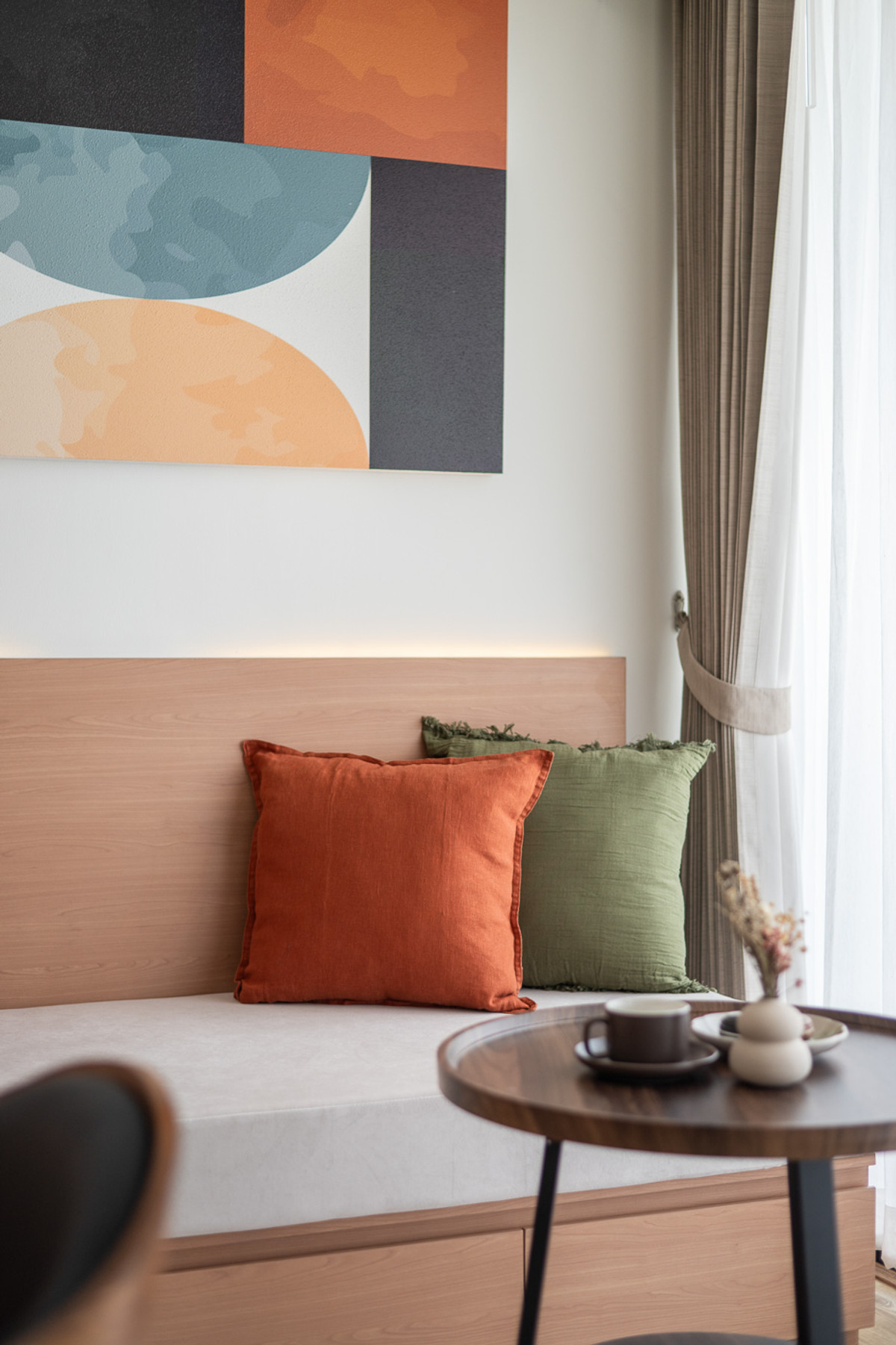 ขายคอนโดลาดพร้าว เซ็นทรัลลาดพร้าว : 🚀 The issara Ladprao - 34ตรม. สตูดิโอ รีโนเวทใหม่ 092-545-6151 (ทีม)