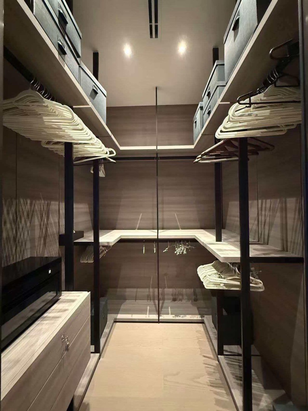 ให้เช่าคอนโดวิทยุ ชิดลม หลังสวน : ✨ SCOPE Langsuan | Luxury Unit for Rent ✨ 1Bed2Bath  85sqm special price 130k Call 0635925888