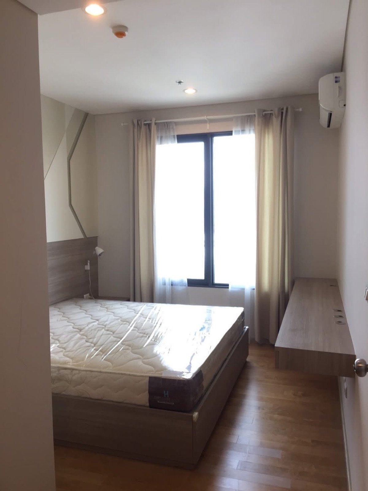 ขายคอนโดพระราม 9 เพชรบุรีตัดใหม่ RCA : Villa Asoke / 1 Bedroom (FOR SALE), วิลล่า อโศก / 1 ห้องนอน (ขาย) TARN306