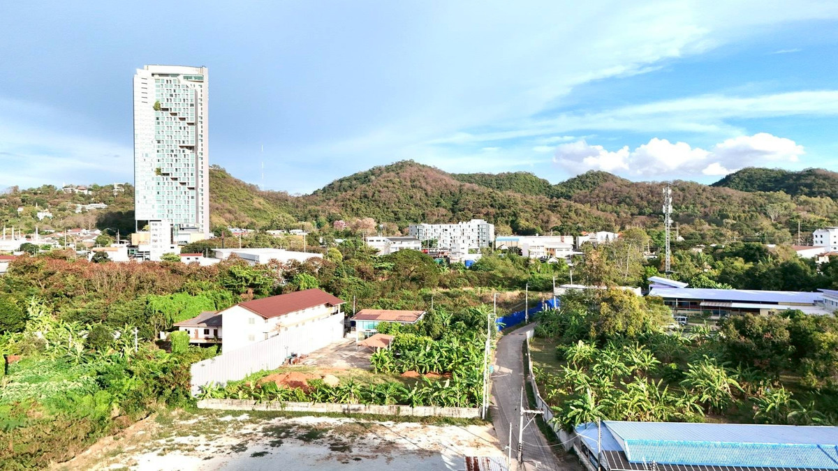 ขายที่ดินอ่อนนุช อุดมสุข : Prime Land for Sale Udom Suk | Peaceful Living Best Value | Near BTS Udom Suk | 35,700,000 THB | ที่ดินขาย อุดมสุข ทำเลสงบ คุ้มค่า ใกล้ BTS อุดมสุข 35,700,000 บาท - LTHC14877