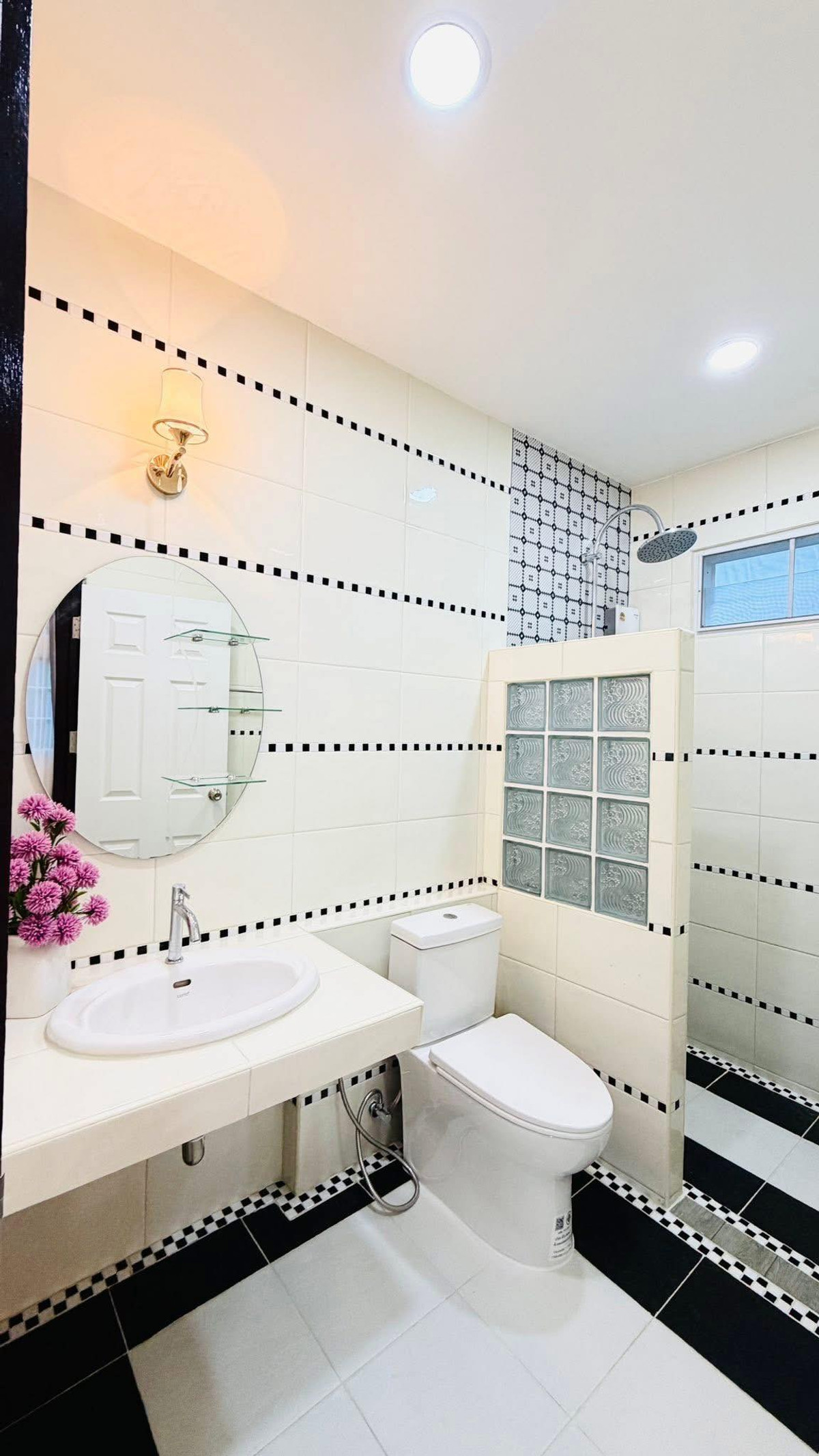 For SaleHousePattaya, Bangsaen, Chonburi : Classic Home 4 / 3 Bedrooms (For Sale), Classic Home 4 / 3 Bedrooms (FOR SALE) BEWN138