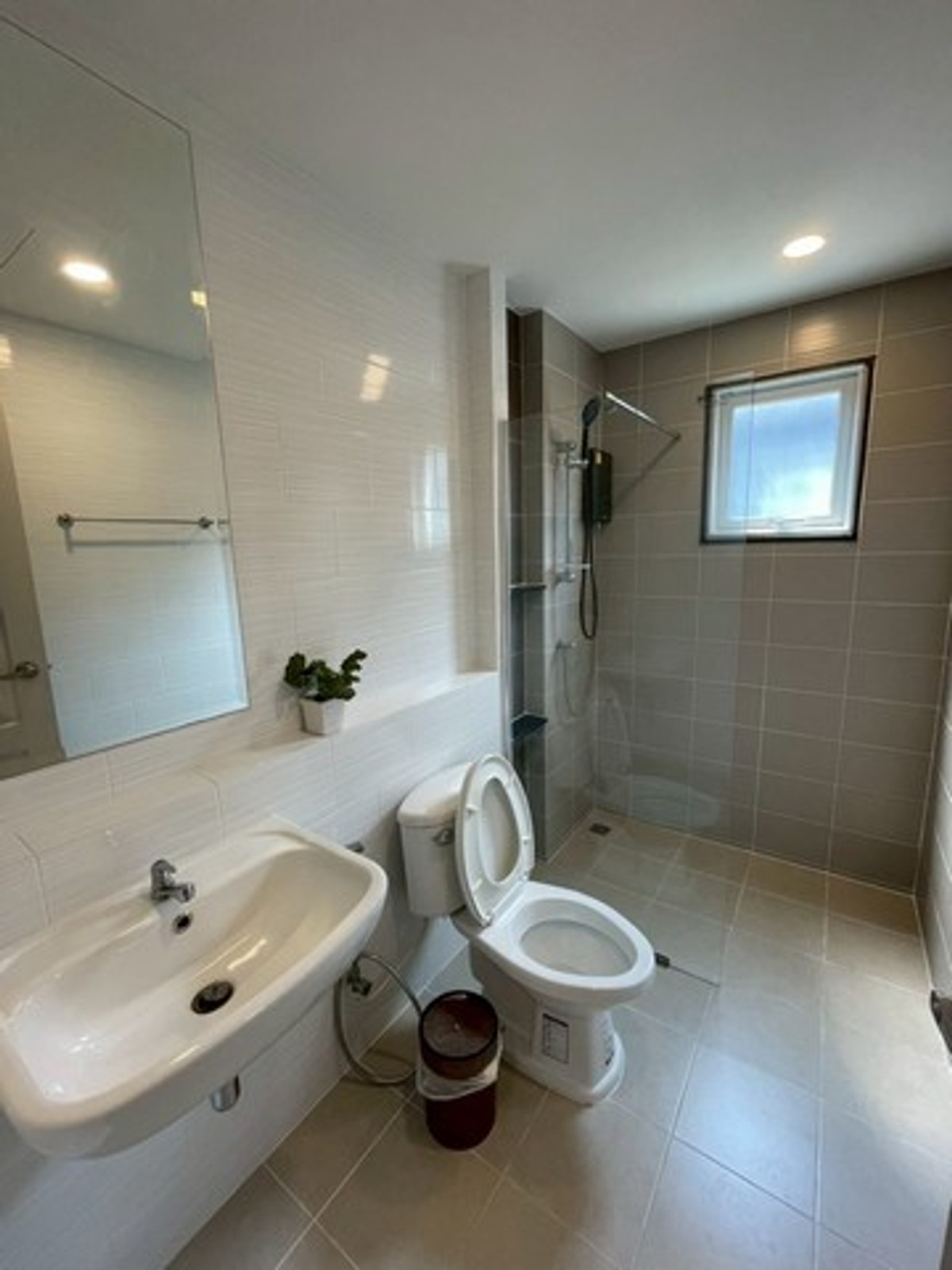 ให้เช่าบ้านบางนา แบริ่ง ลาซาล : HR3349ให้เช่า Centro บางนา-วงแหวน หลังมุม บ้านเดี่ยวไซส์ใหญ่ เฟอร์ครบพร้อมอยู่ | ใกล้ Mega Bangna 