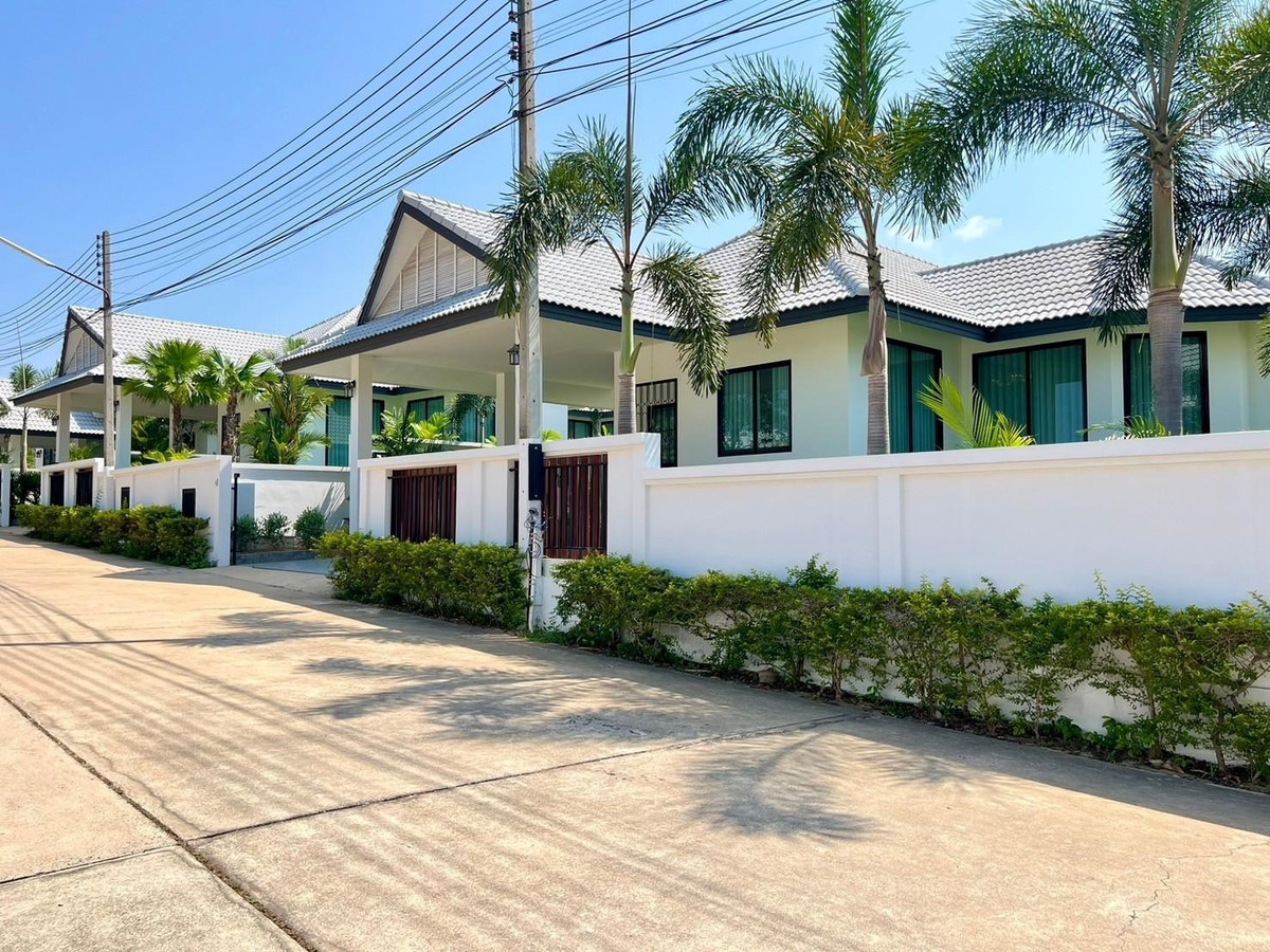 For SaleHousePattaya, Bangsaen, Chonburi : Detached House Nibbana Shade / 4 Bedrooms (FOR SALE) AM100