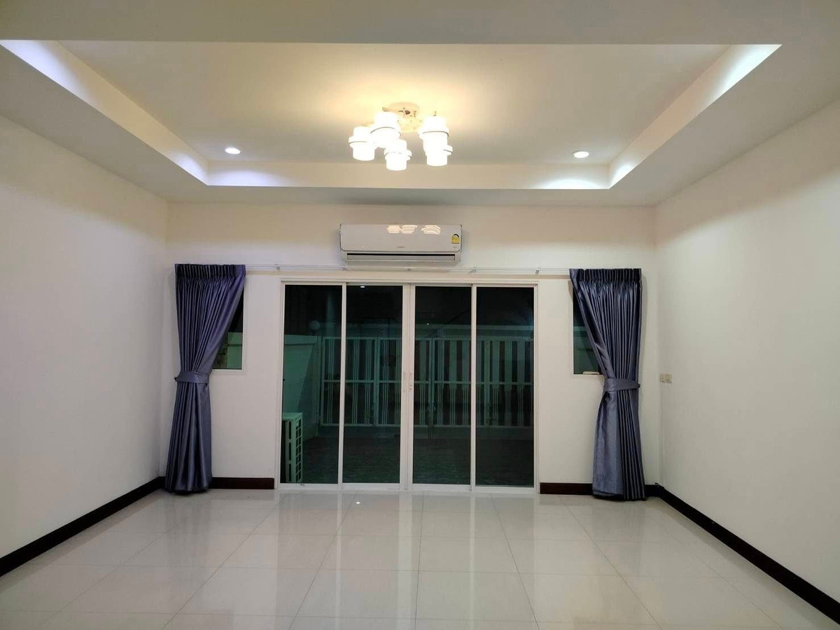 ให้เช่าลาดพร้าว101 แฮปปี้แลนด์ : #E409🎉070469 ให้เช่าบ้าน ทาวน์โฮม SVCITYHOME LADPHRAO101