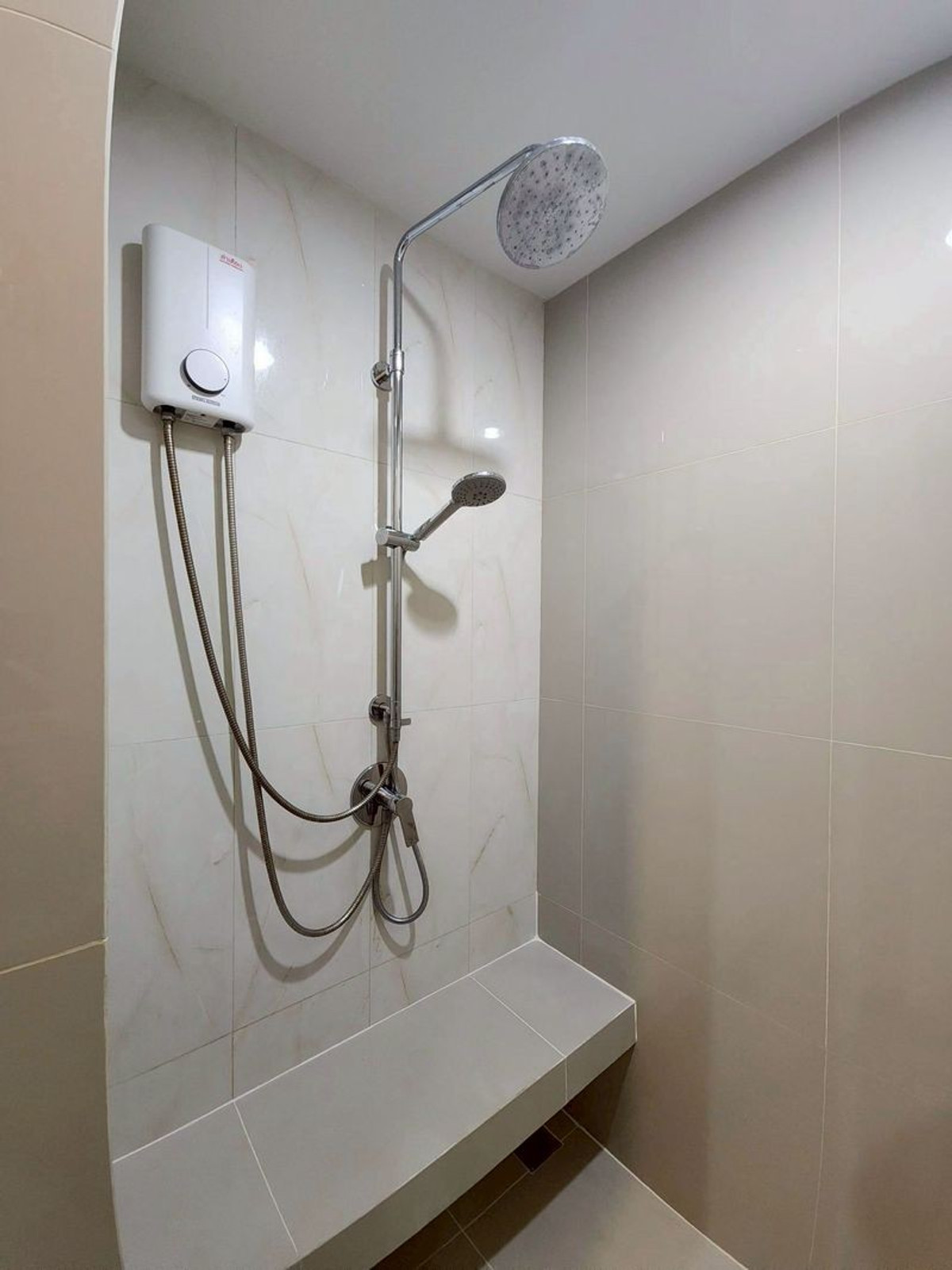 ให้เช่าคอนโดบางนา แบริ่ง ลาซาล : คอนโดให้เช่า : Niche MONO Mega Space Bangna (นิช โมโน เมกะ สเปซ บางนา) ((BTS  bangna)) MK-02 line @livingbkk