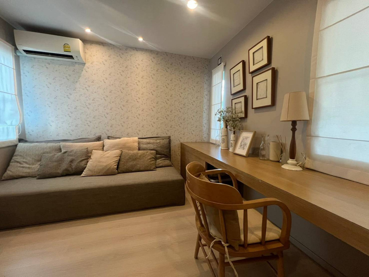 For RentHouseSamut Prakan,Samrong : For rent, 2-story detached house, Villaggio Village, Bangna, Soi ABAC Bangna, beautiful house, fully furnished, ready to move in, price 38,000 baht.