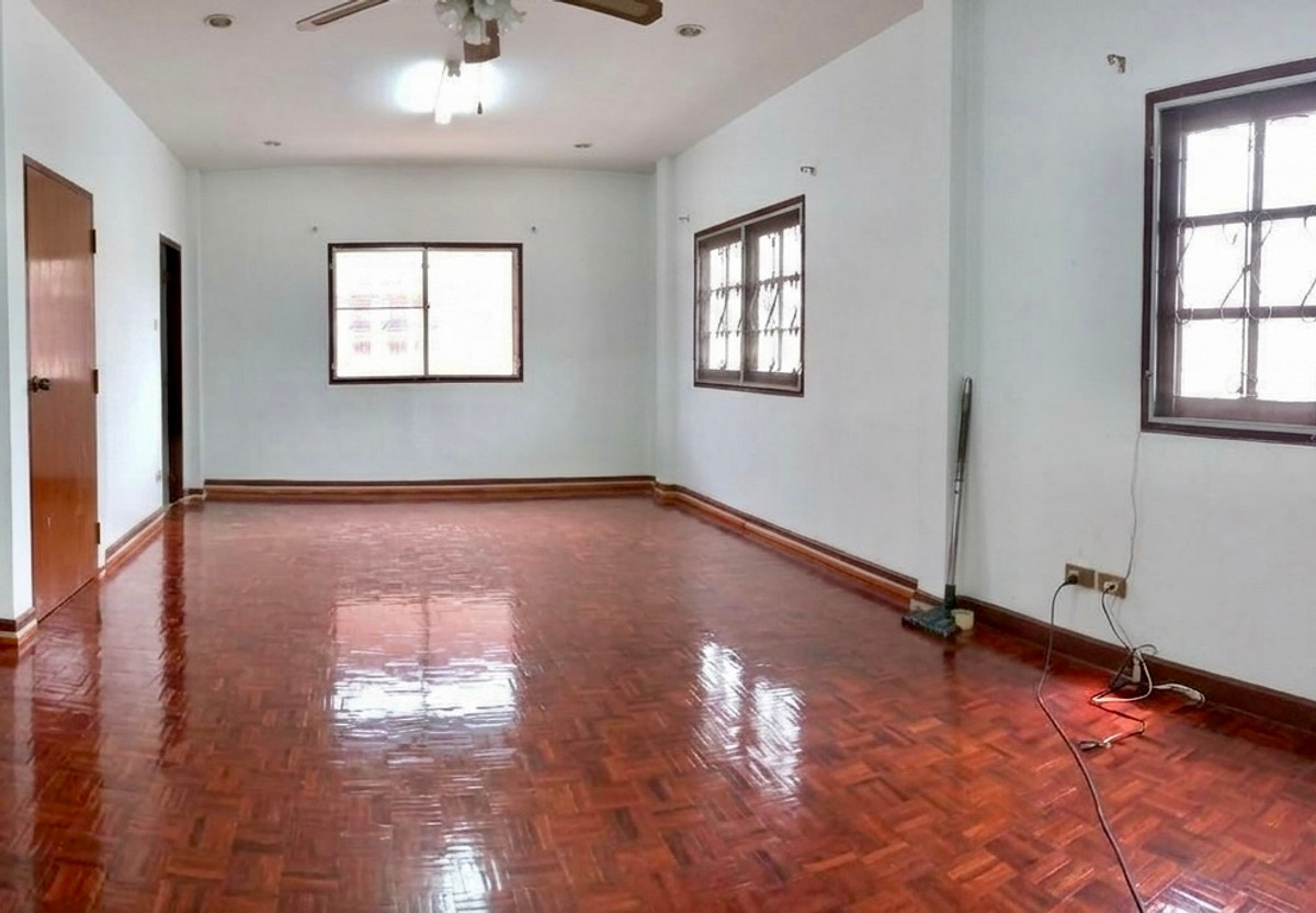 For SaleHouseNonthaburi, Bang Yai, Bangbuathong : House with land Phetlada Village / 2 Bedrooms (FOR SALE), House & Land Phetlada Village / 2 Bedrooms (FOR SALE) BNS021