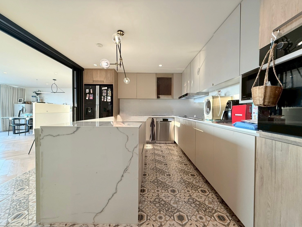 For RentCondoSukhumvit, Asoke, Thonglor : 🌃✨ For Rent Bedroom D.S. Tower 2 Sukhumvit 39 condo newly renovated - near BTS Phrom Phong