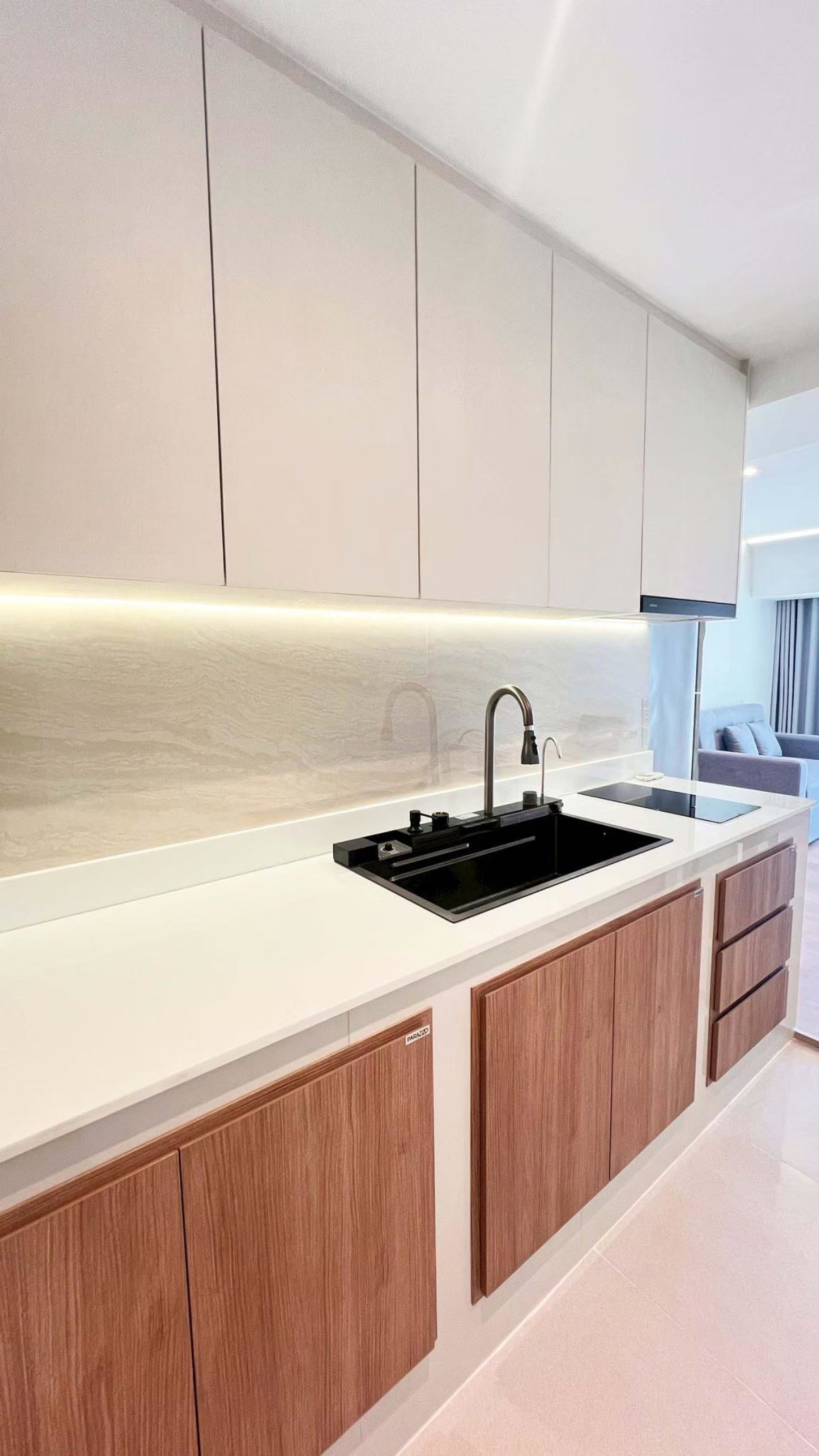 ให้เช่าคอนโดสุขุมวิท อโศก ทองหล่อ : ใช้เช่าคอนโด ทองหล่อทาวเวอร์ ชั้น16 ห้องใหม่เอี่ยมสวยมาก ทำห้องใหม่กว่า5 แสนบาท 0935596442 คุณลิตา