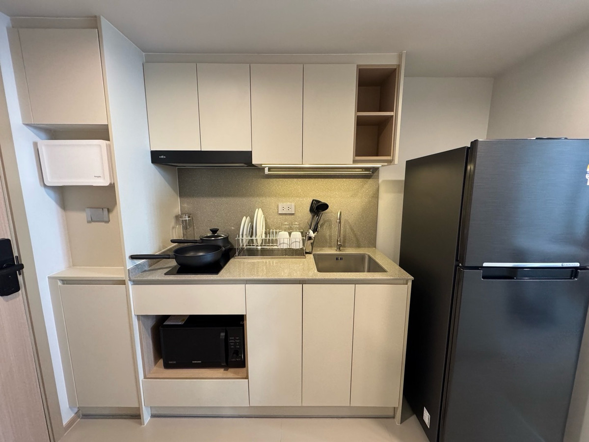 For RentCondoSiam Paragon ,Chulalongkorn,Samyan : For rent, new room, ready to move in, Culture Chula, price 32,000 baht, contact 0869017364.