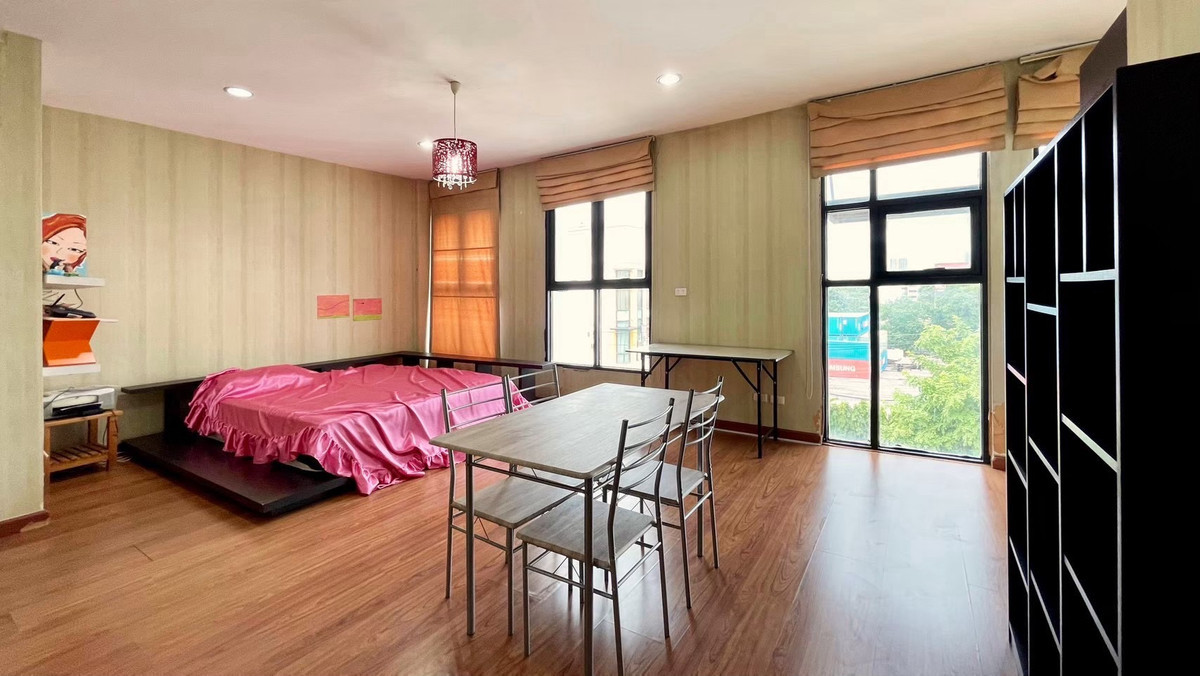 ให้เช่าโฮมออฟฟิศบางนา แบริ่ง ลาซาล : โฮมออฟฟิต 4 ชั้น ตกแต่งสวยงาม ให้เช่า ย่านบางนา ใกล้ตลาดเซฟวันโก บางนา