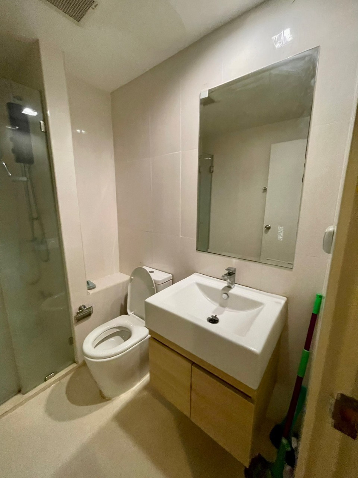 ให้เช่าคอนโดเกษตรศาสตร์ รัชโยธิน : ให้เช่า เมโทร ลักซ์ เกษตร 2ห้องนอน 2ห้องน้ำ วิวสระ ติด RS ใกล้ BTS เกษร, ม.เกษตร, ม.ศรีปทุม, ธกส**TEL/LINE: 0863649888 