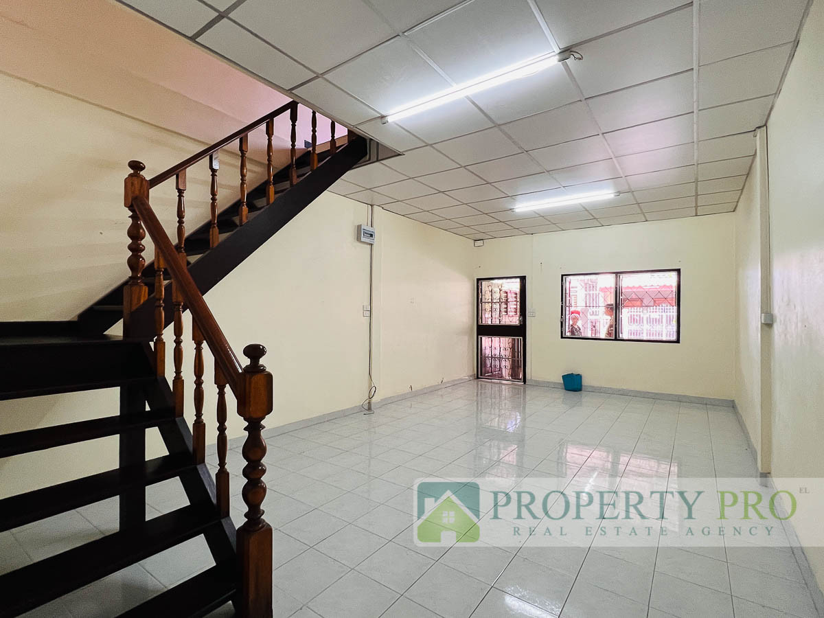 For RentTownhomeNonthaburi, Bang Yai, Bangbuathong : House for Rent Baan Bua Thong, 2 bedroom 16 sq wah 80 sqm Good Condition Near MRT Khlong Bang Phai, Central Westgate, Bang Bua Thong, Rattanathibet : EL26R-008