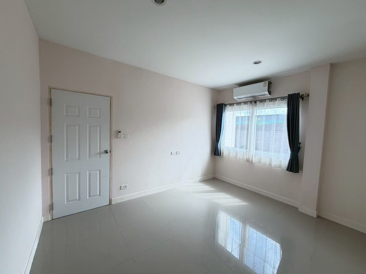 For SaleHousePattaya, Bangsaen, Chonburi : Rawiphon Village Rom Sai Nong Pla Lai / 3 Bedrooms (FOR SALE) BEWN144