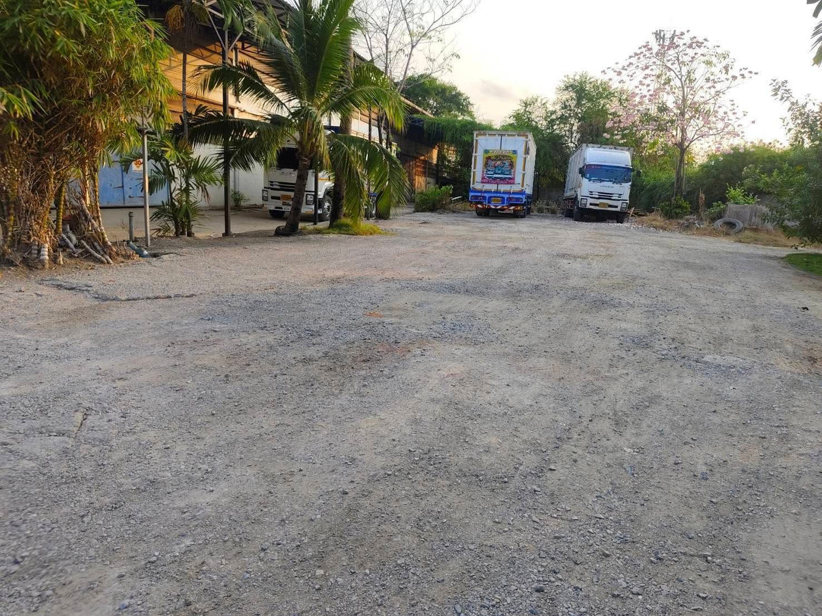 ให้เช่าโกดังพระราม 2 บางขุนเทียน : โกดังให้เช่าพระราม2 ติดถนนใหญ่ โกดังบางกระดี่ แสมดำ ขนาดโกดัง 1,200ตรม. พร้อมสำนักงาน4ชั้น บริเวณที่จอดกว้างขวาง