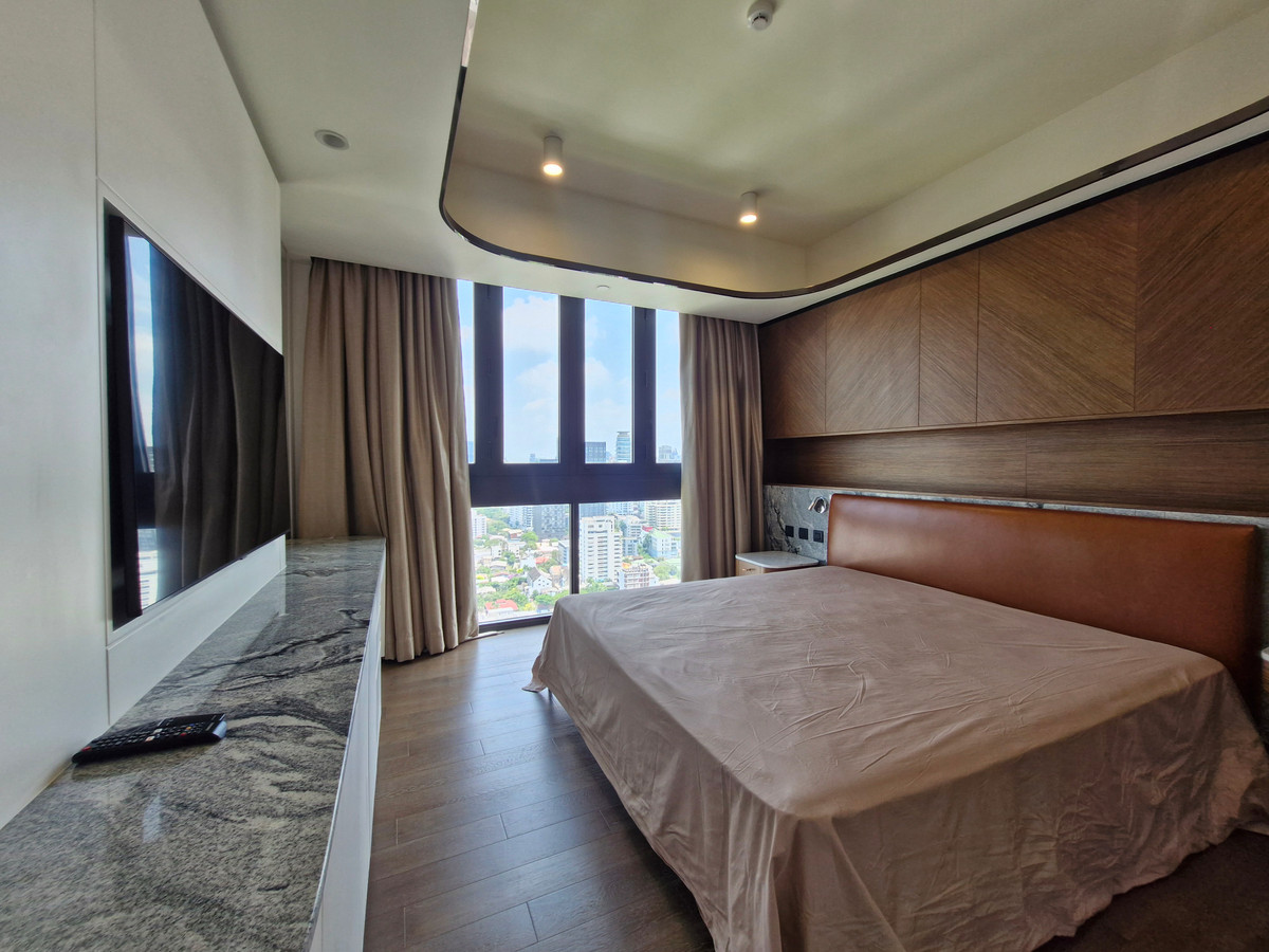 For RentCondoSukhumvit, Asoke, Thonglor : Highlights Unit Pet-friendly condominium close BTS Asoke