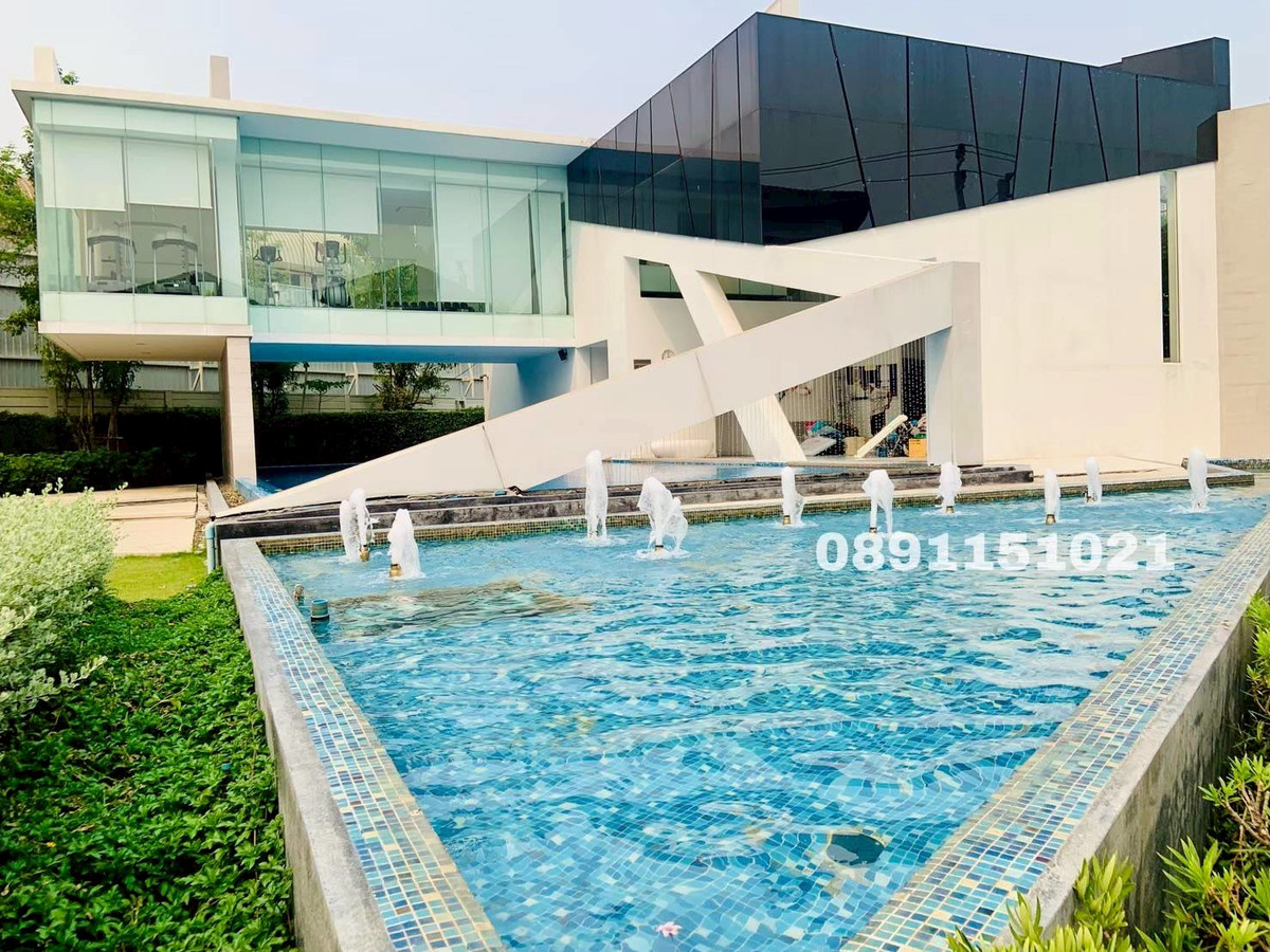 For SaleTownhomeRathburana, Suksawat : Urgent sale, 3-story townhome, decorated and ready to move in. village in the middle of the city Sathorn-Suksawat (AP Project) Soi Suksawat 39