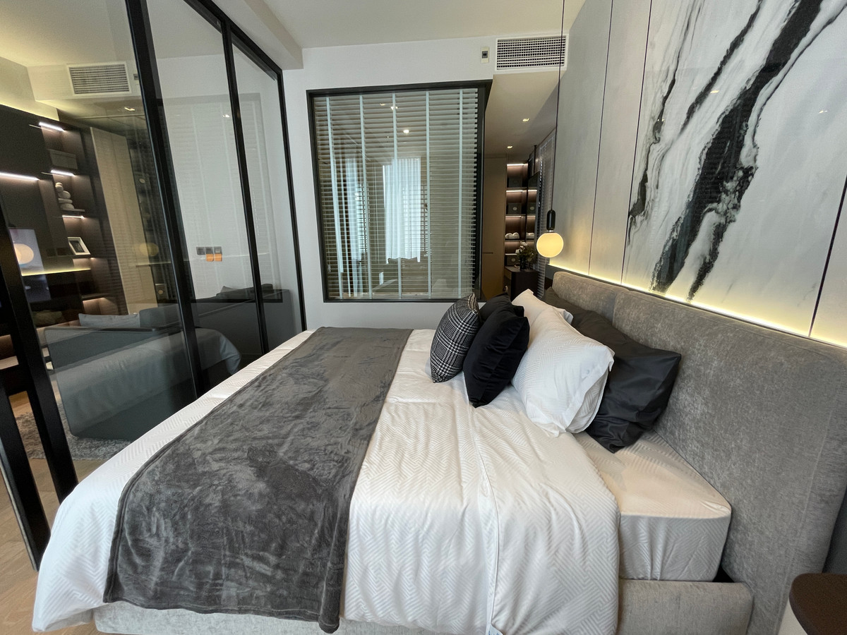 ขายคอนโดสีลม ศาลาแดง บางรัก : 💎 [Ultimate Legacy] ASHTON SILOM – 1BR XL (49.58 ตร.ม.) ชั้น 32 ห้องมุมแห่งวิสัยทัศน์เหนือระดับ บนถนนสายประวัติศาสตร์ 💎 