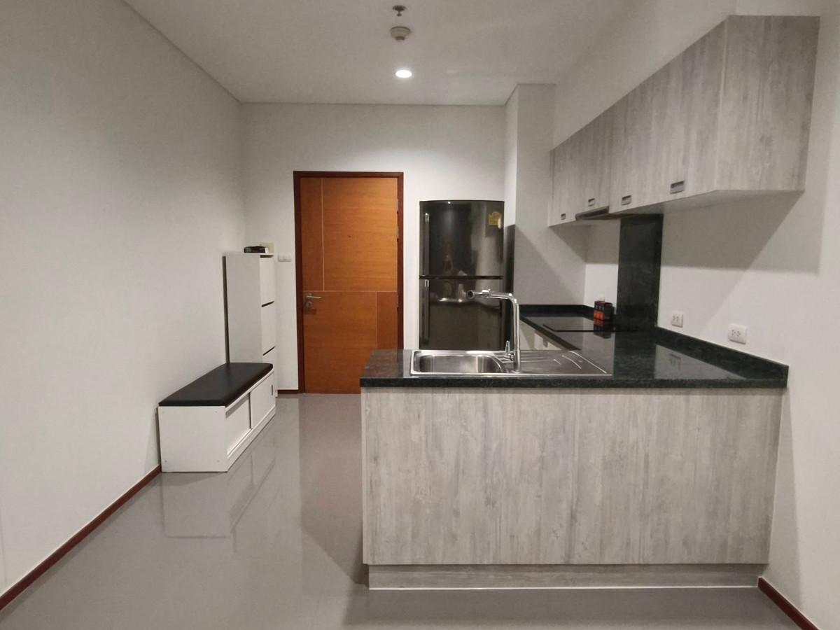 ขายคอนโดวงเวียนใหญ่ เจริญนคร : 🏠✨ วิลล่า สาทร (Villa Sathorn) | ขายคอนโด 1 ห้องนอน (HBH-ST-247)