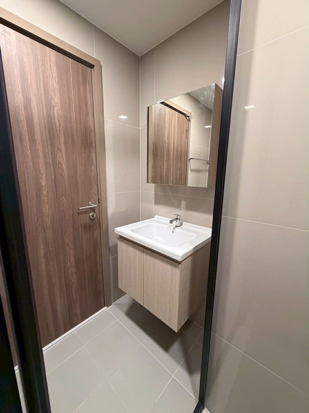 ให้เช่าคอนโดบางแค เพชรเกษม : โครงการ The Muve Bangwa จากแสนสิริ 
📍 ใกล้ มหาวิทยาลัยสยาม (300 เมตร)