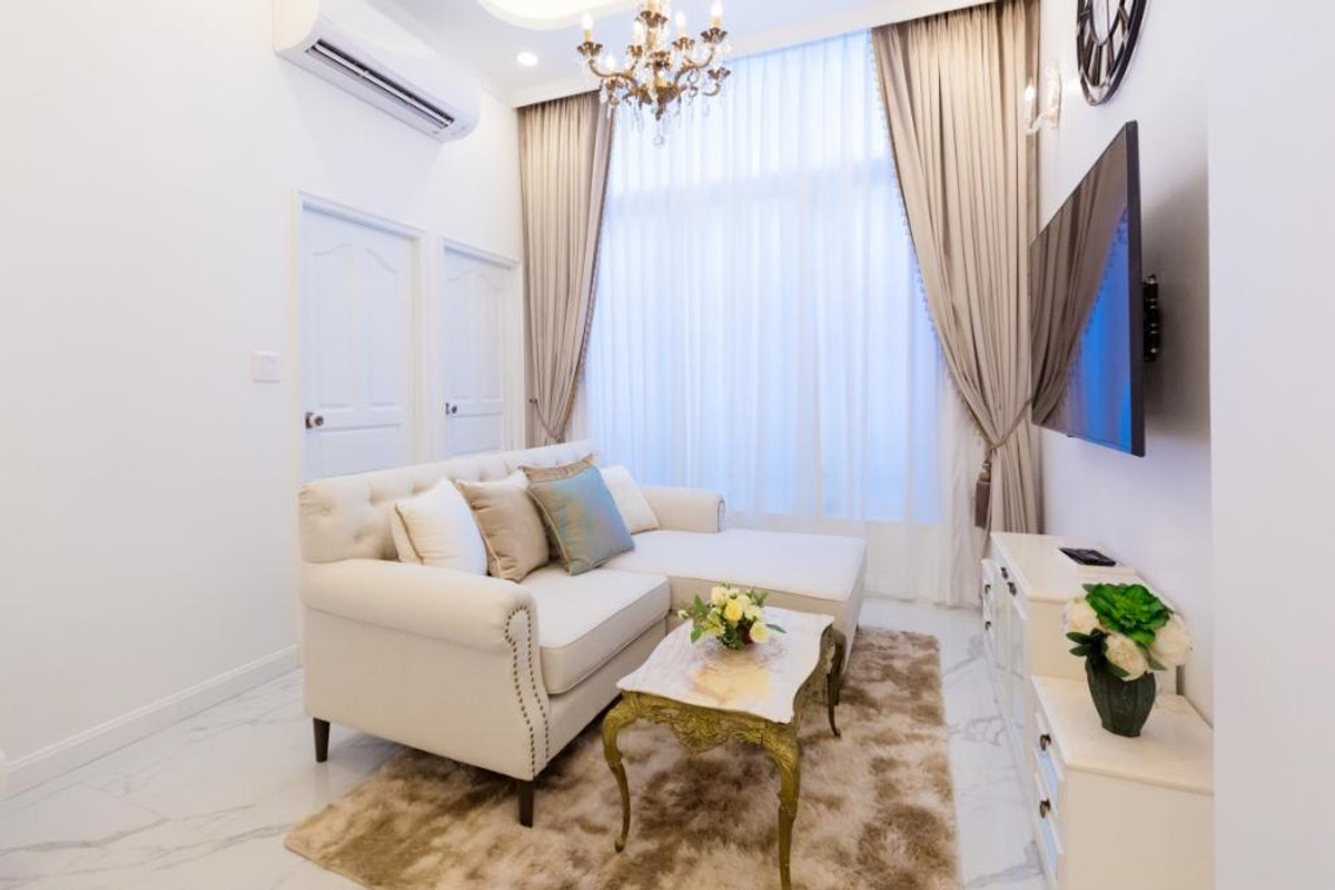 ให้เช่าทาวน์โฮมเลียบทางด่วนรามอินทรา : ทาวน์โฮมสุดหรู 4 ชั้น ตกแต่งสวยงาม ให้เช่า ย่านรามอินทรา-ประดิษฐ์มนูธรรม ใกล้แม็คโคร ฟู้ดเซอร์วิส ประดิษฐ์มนูธรรม เพียง 400 เมตร