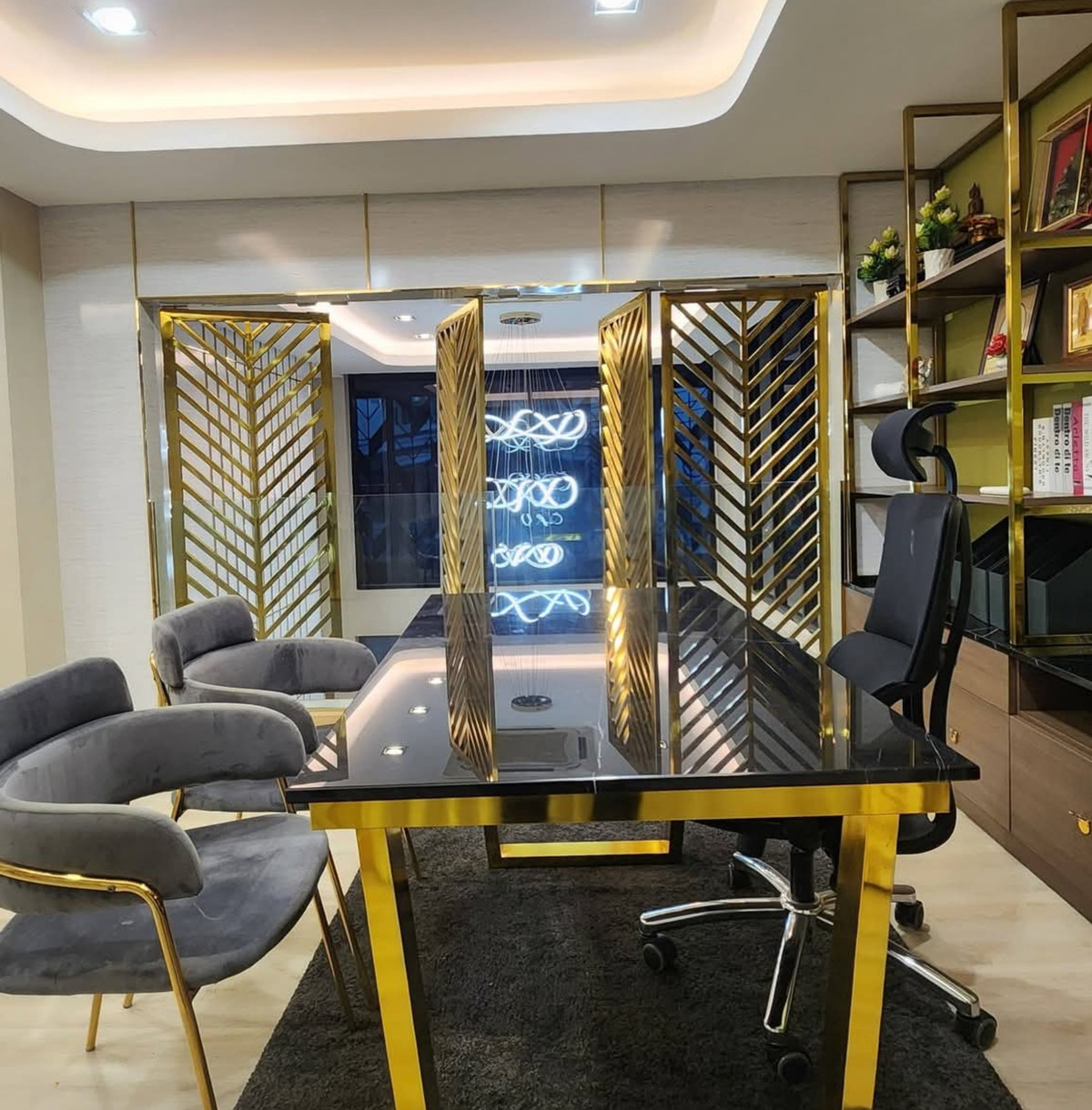 ให้เช่าโฮมออฟฟิศโชคชัย4 ลาดพร้าว71 : โฮมออฟฟิต 4 ชั้น ทำเลดี พร้อมเฟอร์นิเจอร์ ตกแต่งสวยงาม ให้เช่า ย่านลาดพร้าว-โชคชัย4 ใกล้โรงพยาบาลเปาโล โชคชัย 4 เพียง 300 เมตร