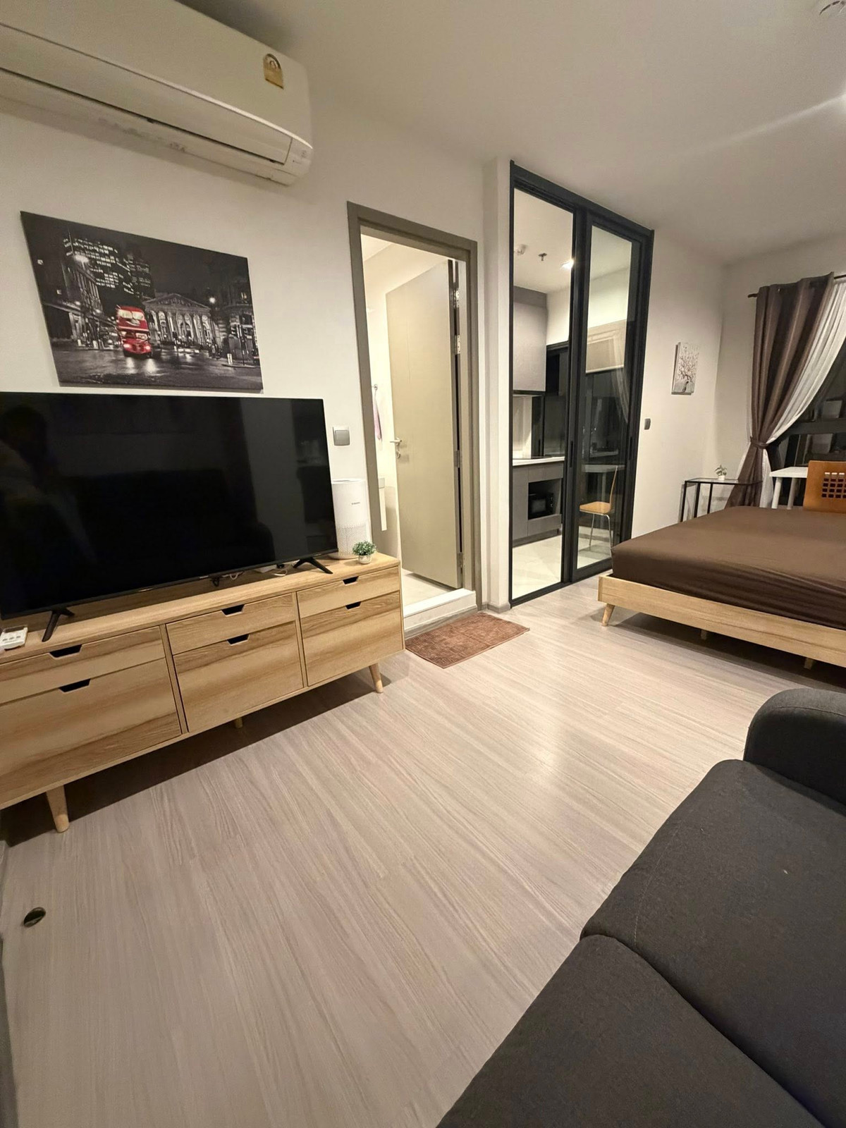 ให้เช่าคอนโดพระราม 9 เพชรบุรีตัดใหม่ RCA : ให้เช่า Life Asoke Hype ราคา 18,000 บาท [MPr260321]