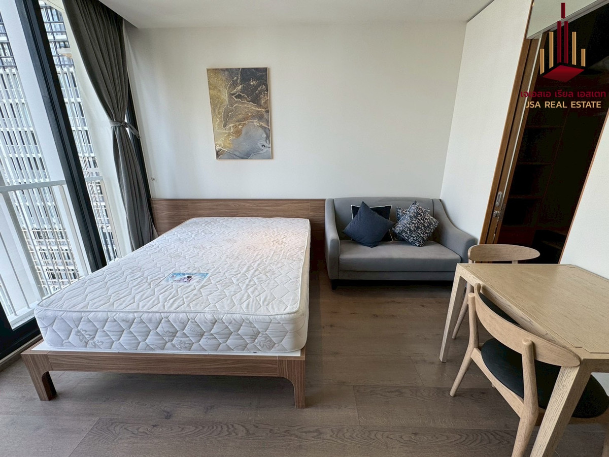 For SaleCondoSukhumvit, Asoke, Thonglor : ✨ For Sale: Park Origin Phrom Phong Condo ✨ 💰 Only 4,990,000 THB