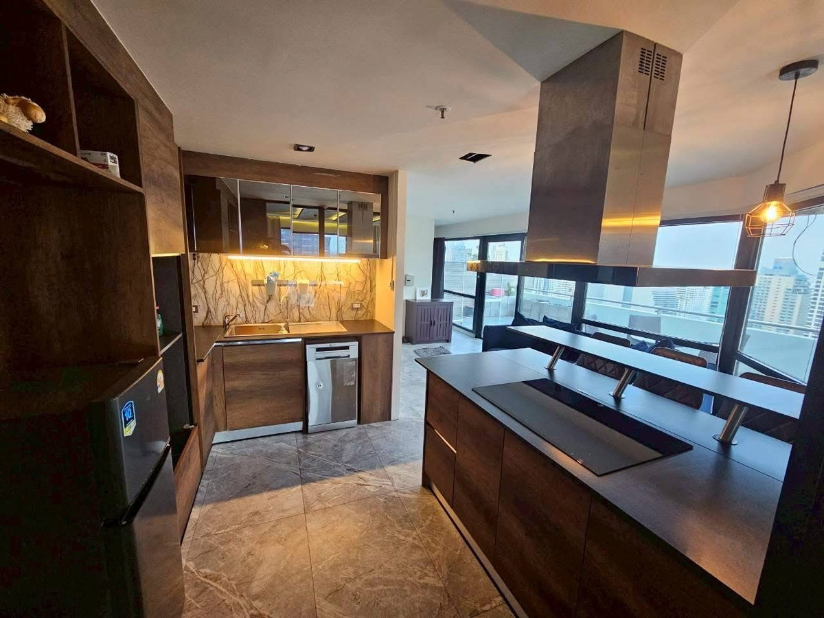 ขายคอนโดนานา : 🏠✨ Sukhumvit Suite | ขายคอนโด 1 ห้องนอน (HBH-HL-131)