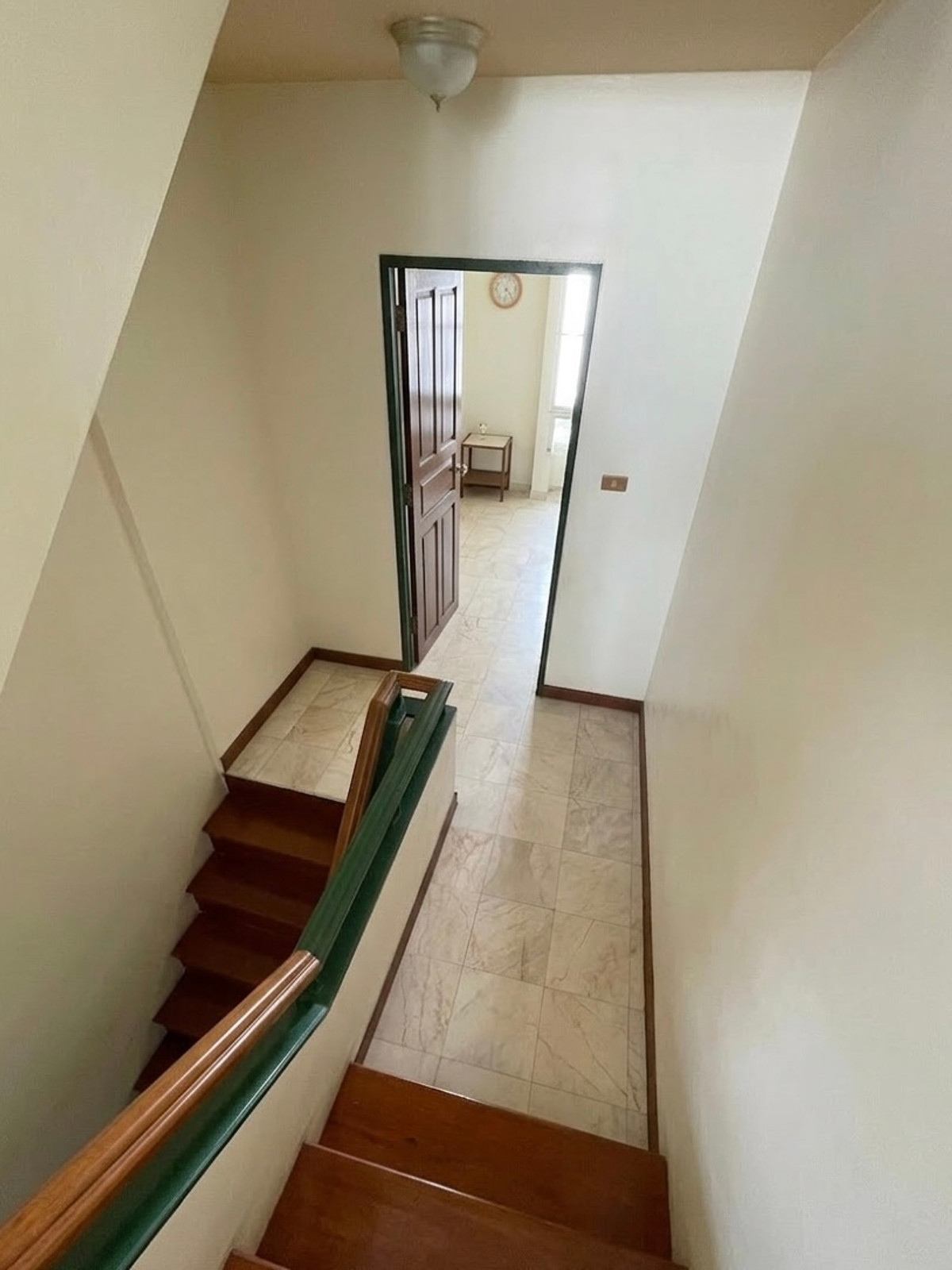 For SaleTownhomeSapankwai,Jatujak : 4-story Townhome Near SRT Red Line Wat Semian Nari / 4 Bedrooms (FOR SALE) BNS017