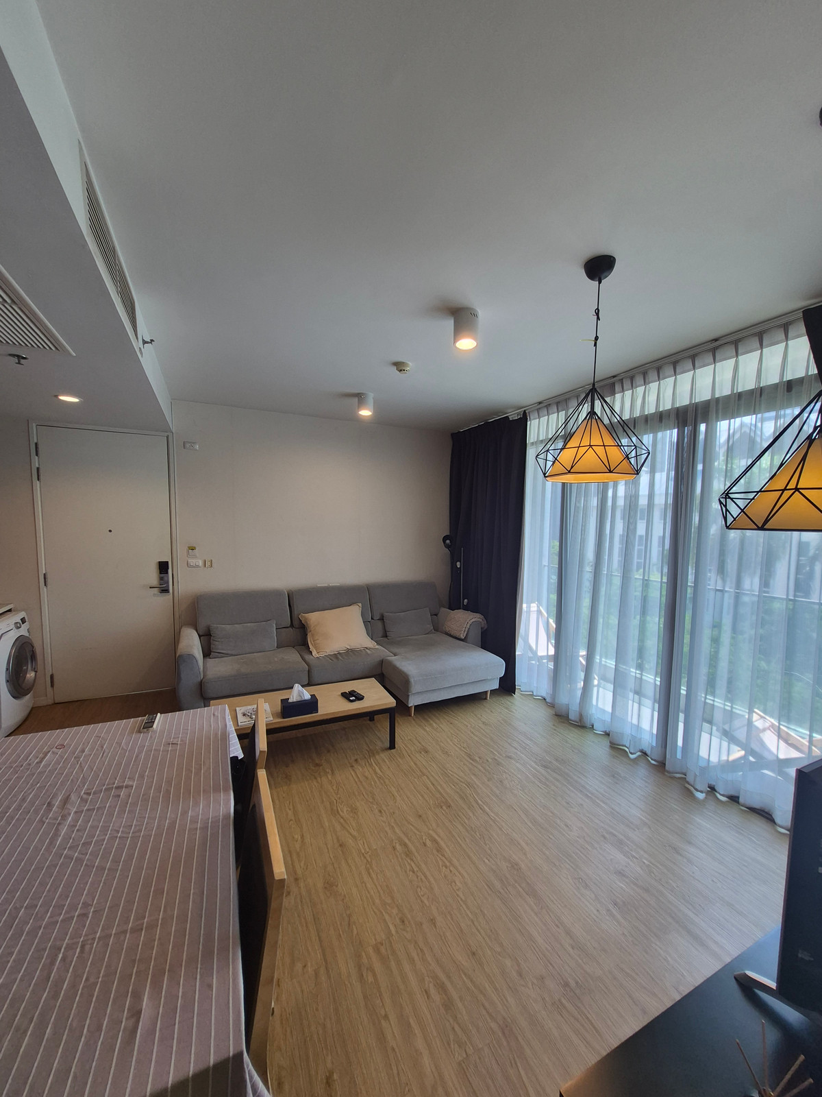 For RentCondoSilom, Saladaeng, Bangrak : New Room Siamese Surawong 2bed2bath Fullyfurnish 80 Sqm 32,000-