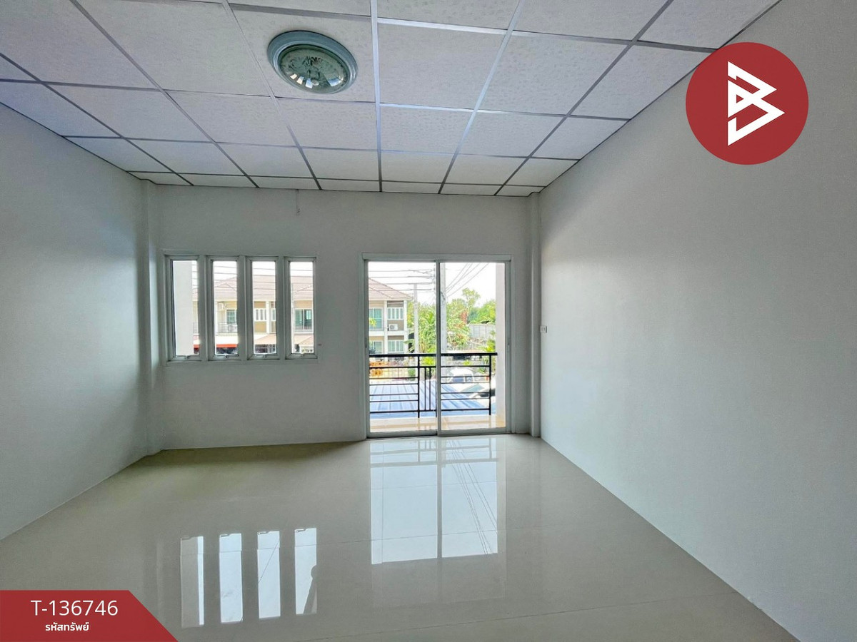 For SaleTownhomeSamut Prakan,Samrong : 2-story townhouse for sale, Sap Mankong Village 5, Bang Bo, Samut Prakan.