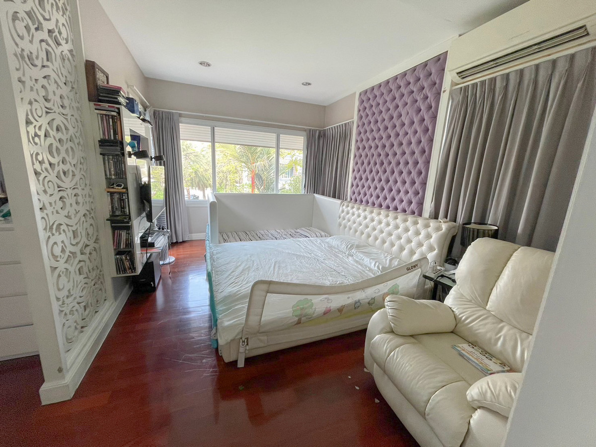 For SaleHouseNawamin, Ramindra : Grand Bangkok Boulevard Ratchada - Ramindra / 5 bedrooms (For Sale), Grand Bangkok Boulevard Ratchada - Ramindra / 5 Bedrooms (FOR SALE) MNT051