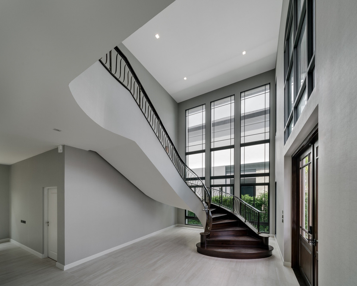 ขายบ้านบางนา แบริ่ง ลาซาล : แกรนด์ บางกอก บูเลอวาร์ด สุขุมวิท - ศรีนครินทร์ 