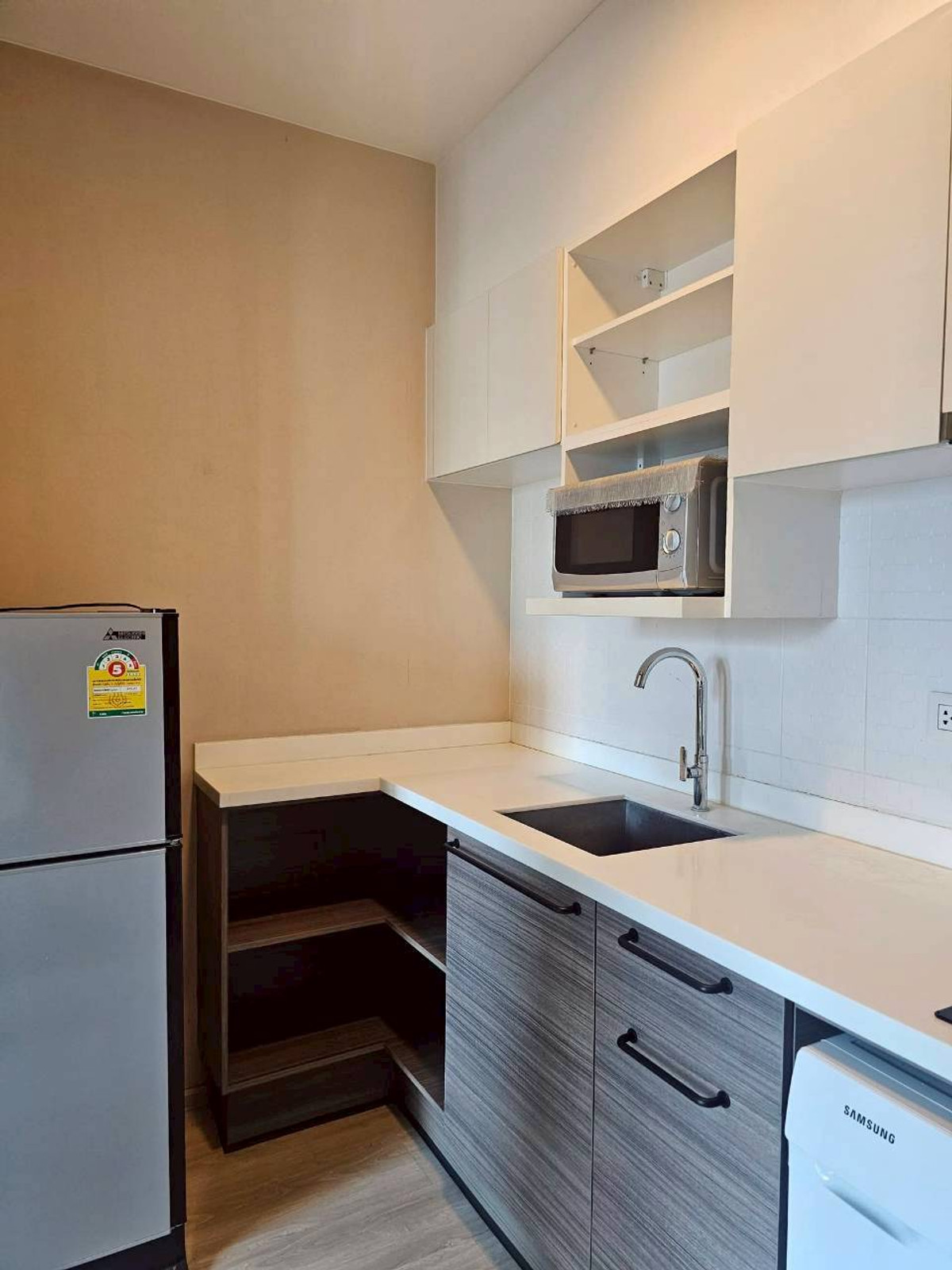 ให้เช่าคอนโดพระราม 9 เพชรบุรีตัดใหม่ RCA : ✅ LEM123 ✅ Line : @p2nproperty