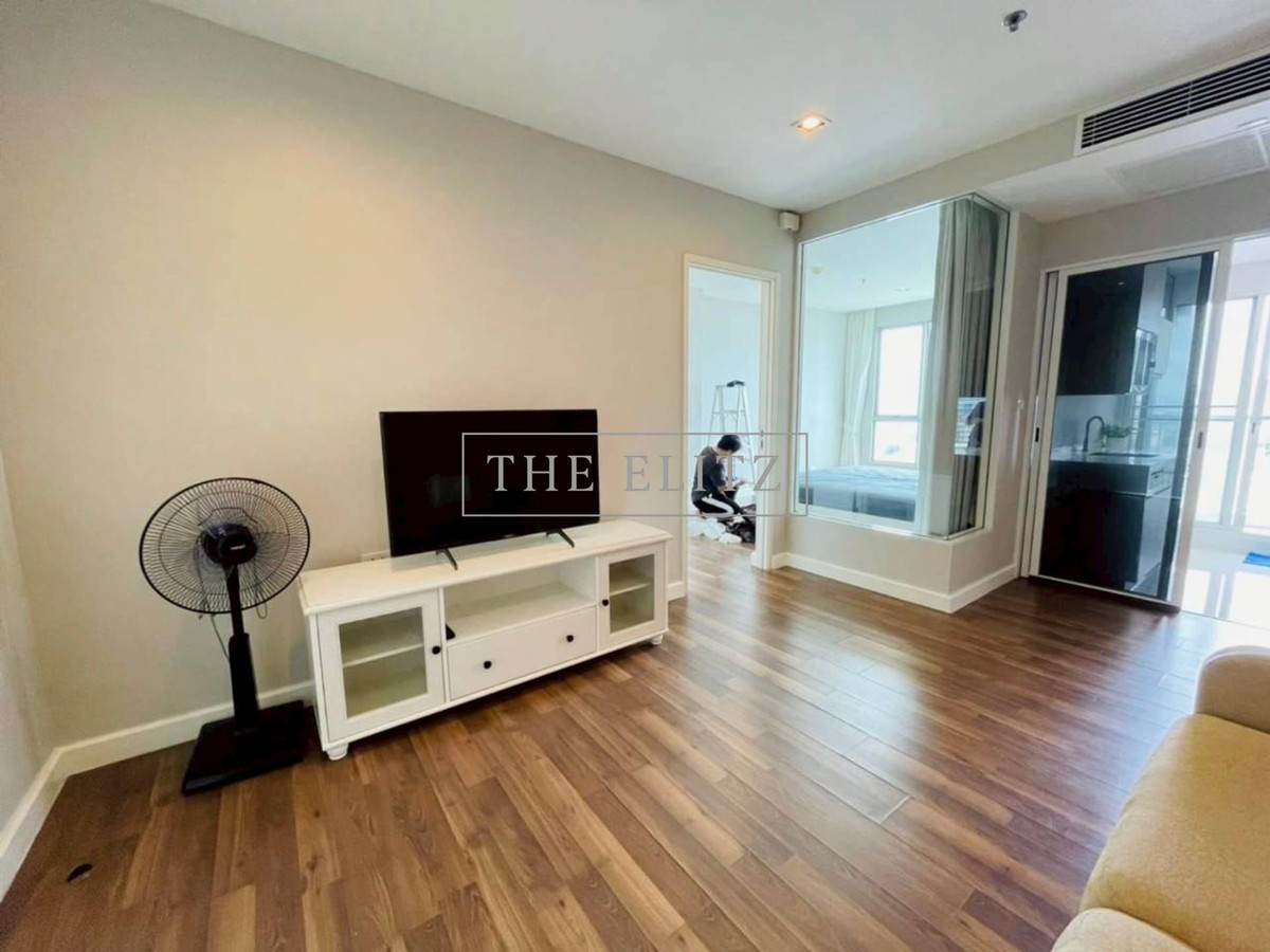 For RentCondoThaphra, Talat Phlu, Wutthakat : ✨ Experience a higher standard of living than The Room Sathorn–Taksin. Live life through tastefully designed spaces. To support every moment of life