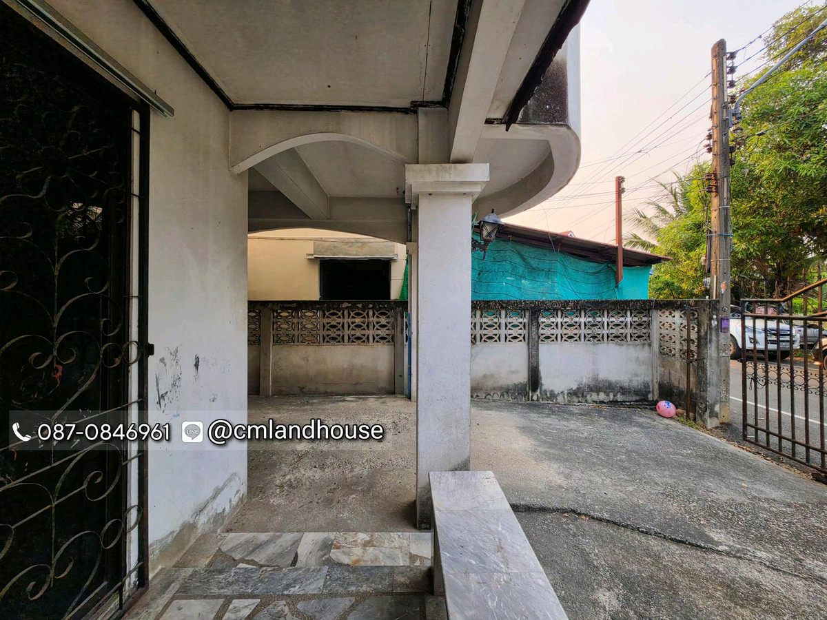 ขายบ้านเชียงใหม่ : ถูกกว่าคุ้มกว่าคอนโด! บ้านวรุณนิเวศน์ ต.แม่เหียะ อ.เมือง ใกล้แยกแม่เหียะ บิ๊กซี แม็คโคร IKEA 2 กม. ใกล้เซ็นทรัลแอร์พอร์ต 4 กม. ใกล้สนามบิน 5 กม. (ขายตามสภาพต้องปรับปรุง)