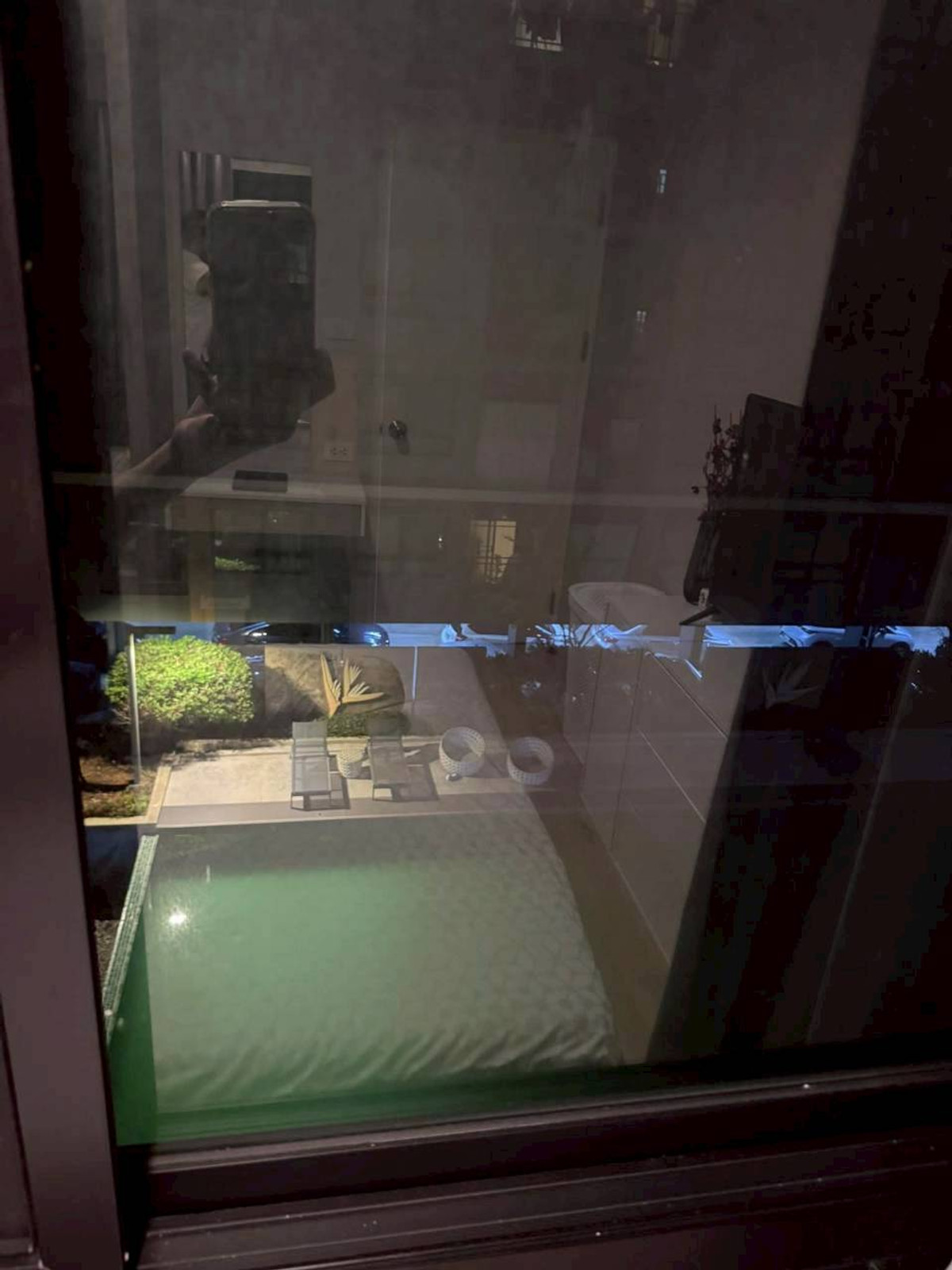 For RentCondoOnnut, Udomsuk : ✅ ICON124 ✅ Line : @p2nproperty