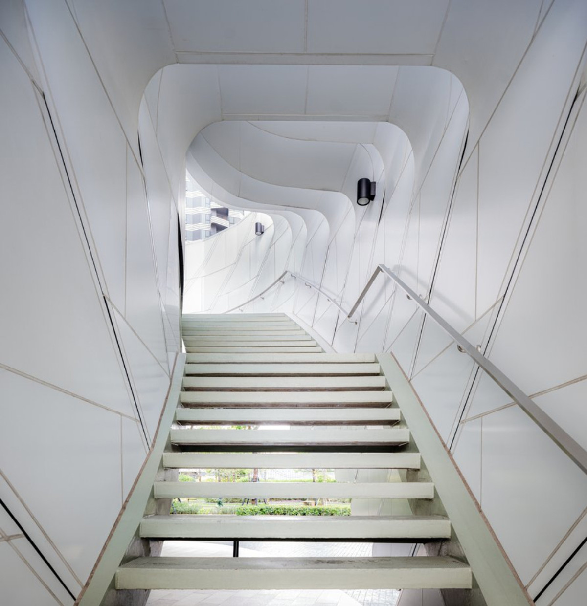 For SaleCondoBangna, Bearing, Lasalle : Ideo Mobi Sukhumvit Eastpoint, new condo