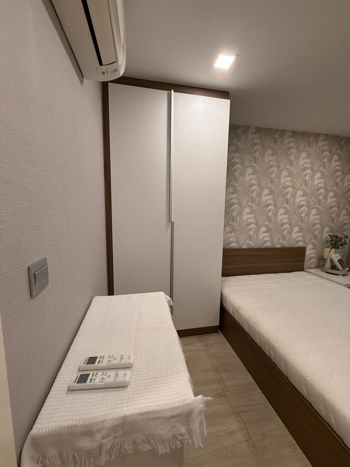 For RentCondoChokchai 4, Ladprao 71, Ladprao 48, : 🔥 Very beautiful room, ready to move in, Lat Phrao location ‼️ For rent, Atmoz Lat Phrao 71, beautiful condo, good atmosphere, fully decorated room, furniture + complete electrical appliances. Ready to move in immediately.