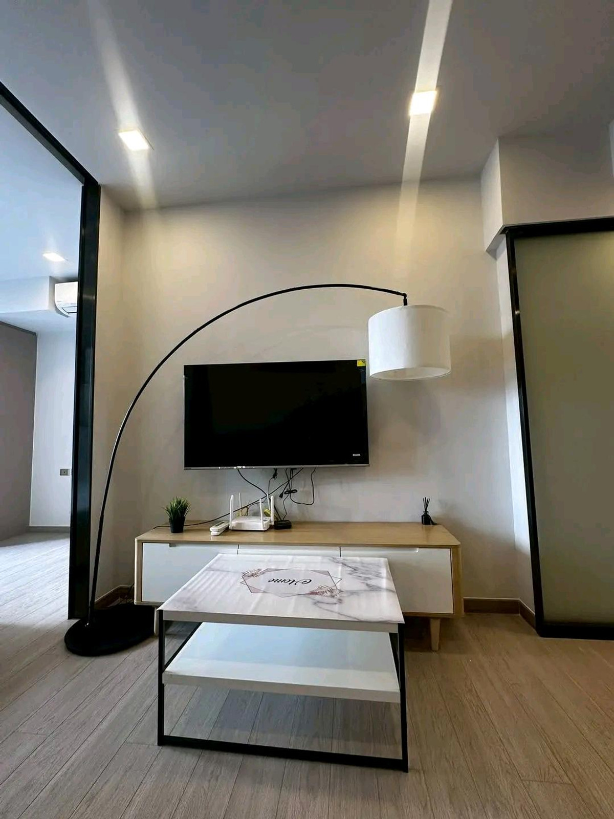 ขายคอนโดพระราม 9 เพชรบุรีตัดใหม่ RCA : 69 04 452 
ขาย วันไนน์ไฟว์ อโศก – พระราม 9